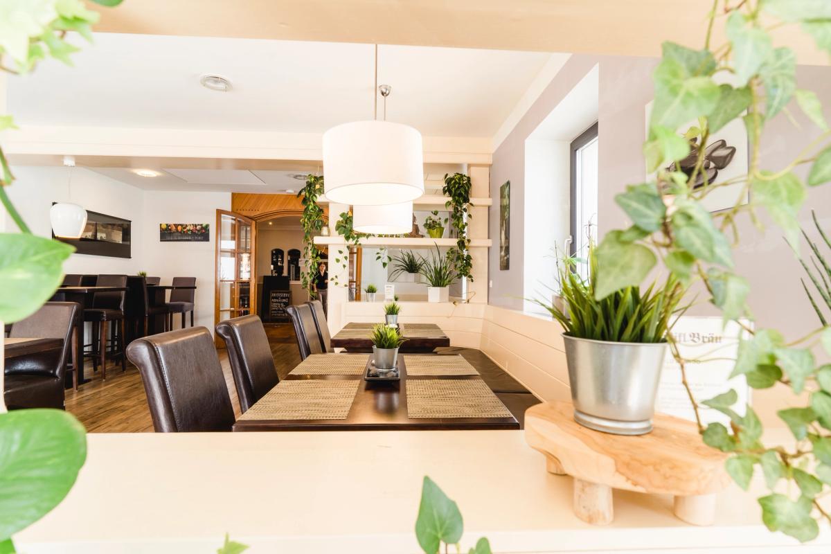 Räume & Interieur 17