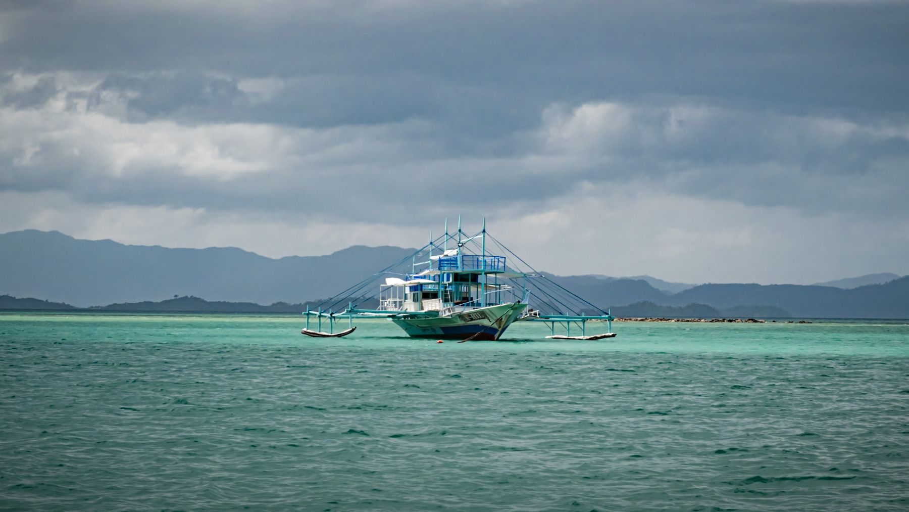 After Christmas we took the Montenegro fast boat to El Nido, Palawan. Our bikes lashed to the front of the boat with drivechains soaking up all the salt water delivered by the rough seas. El Nido is a busy place, with manic tourists rushing everywhere, many trying to cram everything into a couple of [&hellip;]
