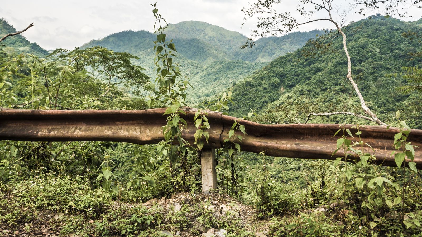We started this cycling adventure in Northern Vietnam, in what probably used to be a small town or village called Sa Pa. While the rice fields of Sa Pa are truly beautiful, progress, modernisation and tourism are rapidly beating this place into a very different shape.   Construction teams are everywhere, any time from first [&hellip;]