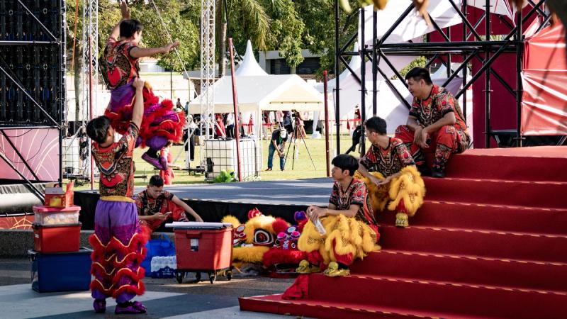 The Chinese dragon crew practicing a few moves, last minute