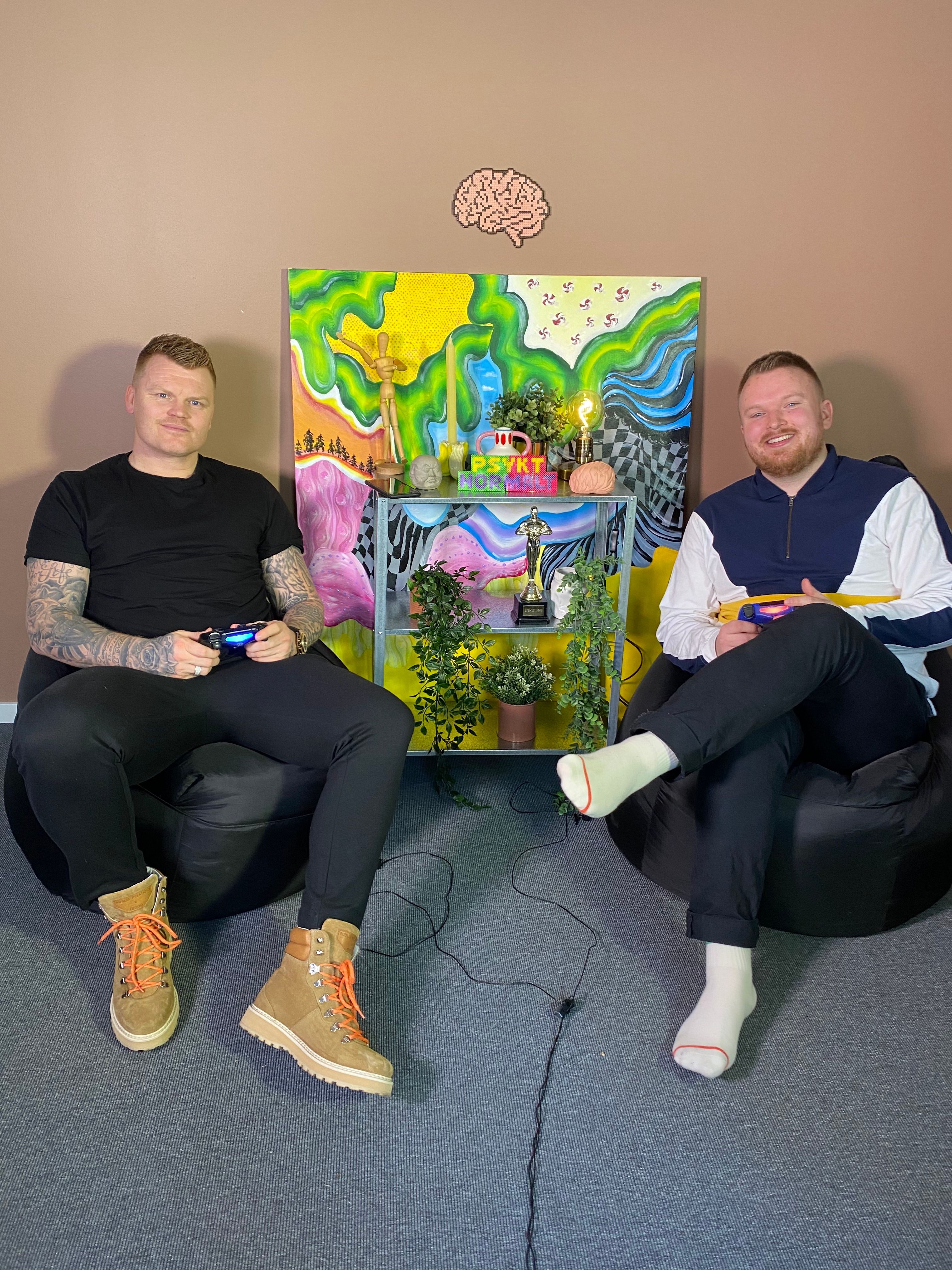 Programleder for Føler'n, Oskar med gjest John Arne Riise