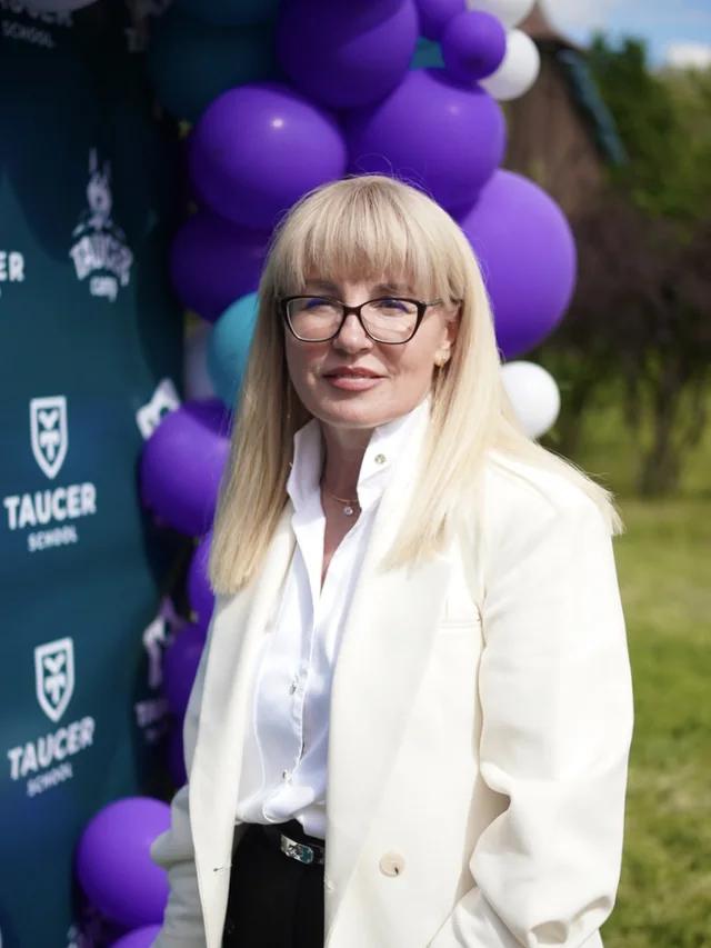 Світлана Давиденко — директорка школи школи TAUCER