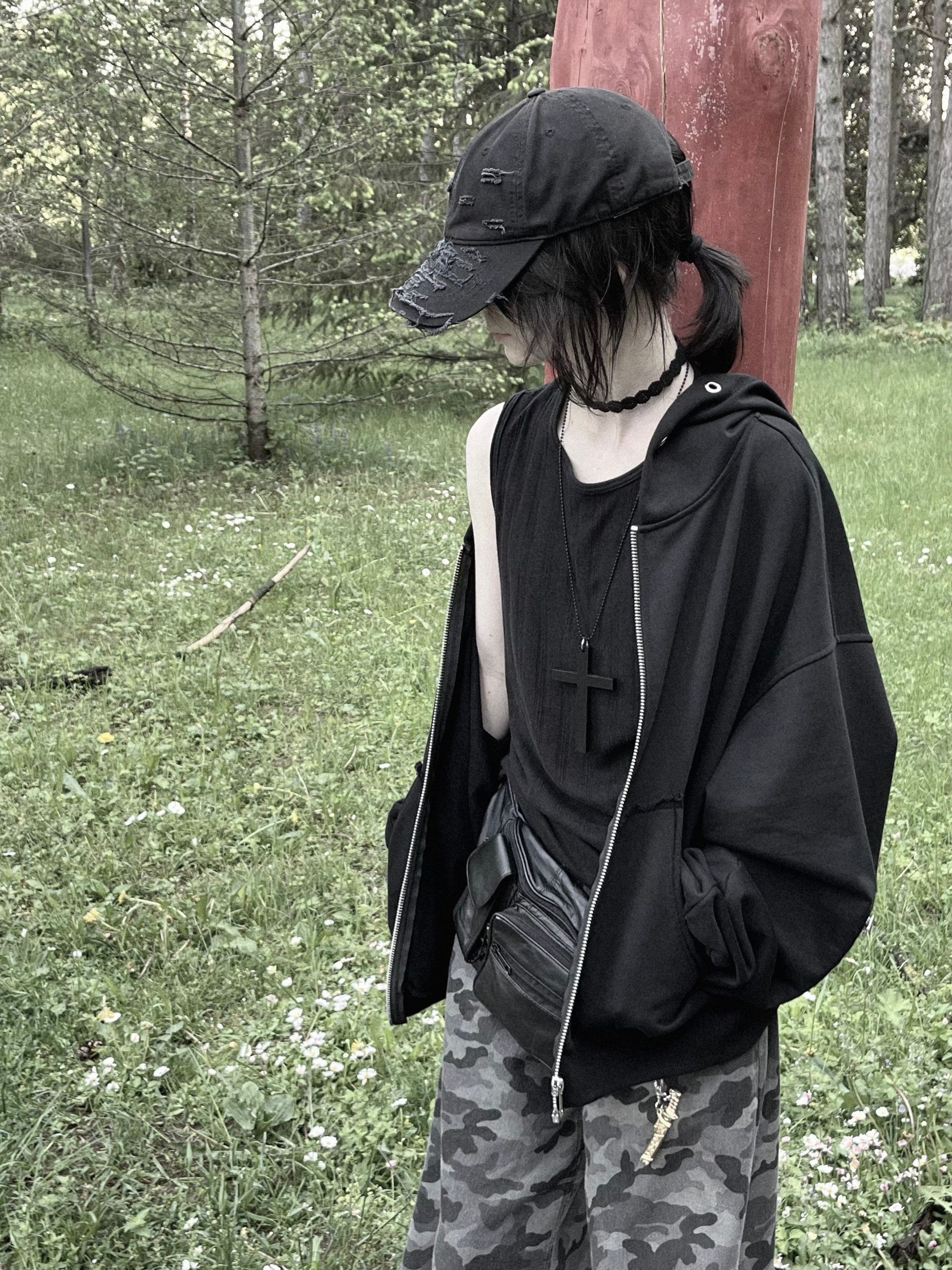 Editorial 05