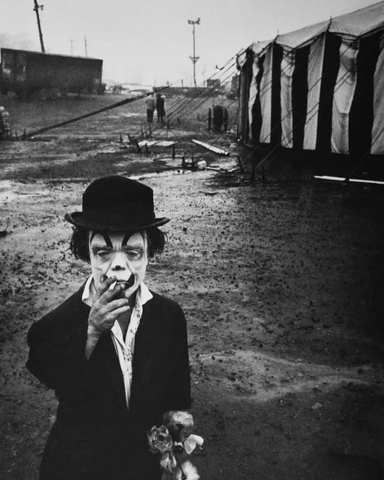 Jimmy Armstrong on a smoke break