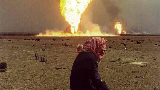Oil field fire during the Gulf War