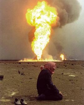 Oil field fire during the Gulf War