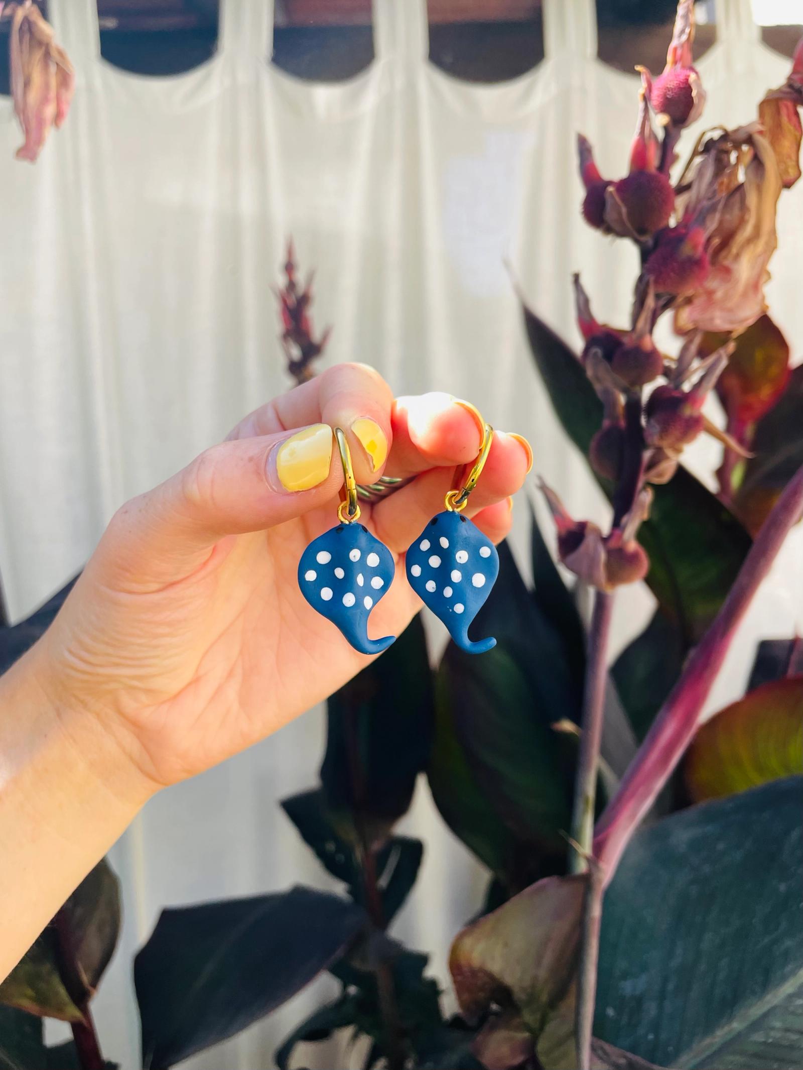 Pendientes manta raya
