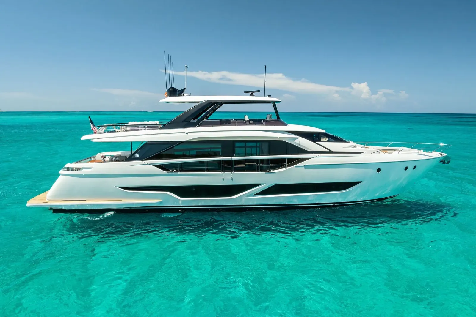 Ferretti 26 m, fotografia 1