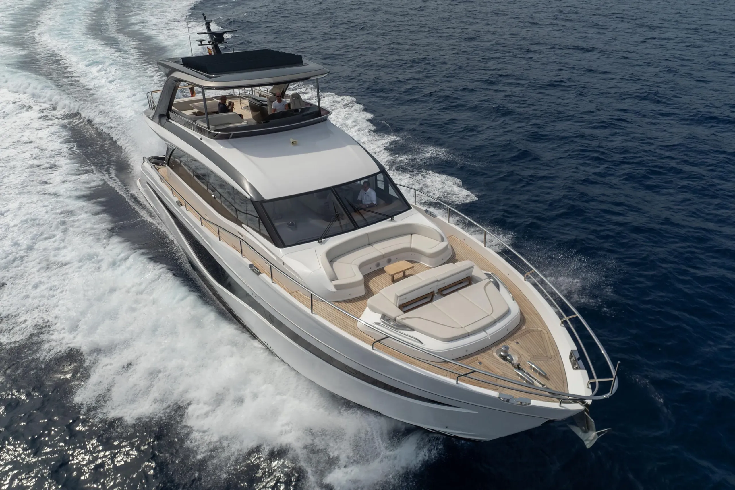 Princess Yachts 22m - Photograph 4