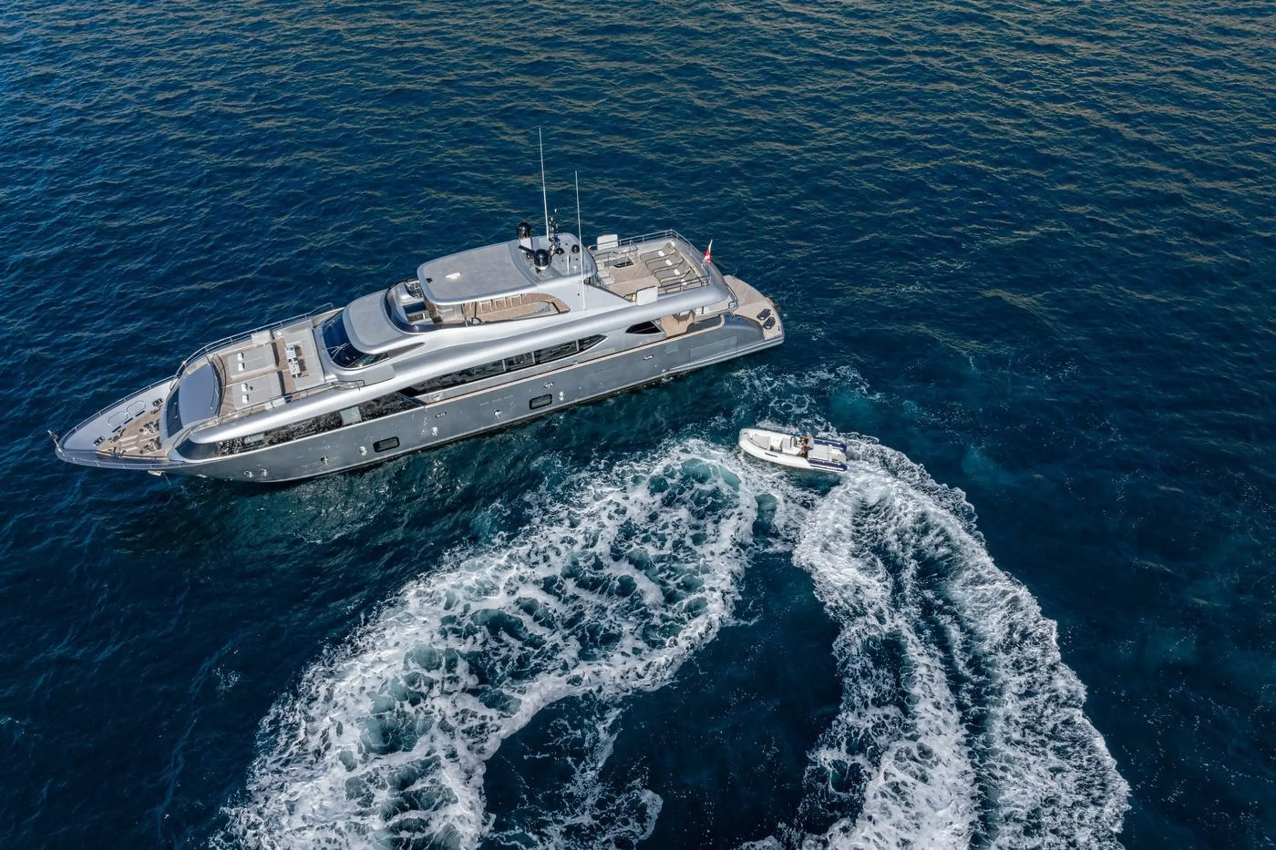Maiora 36-metre at anchor