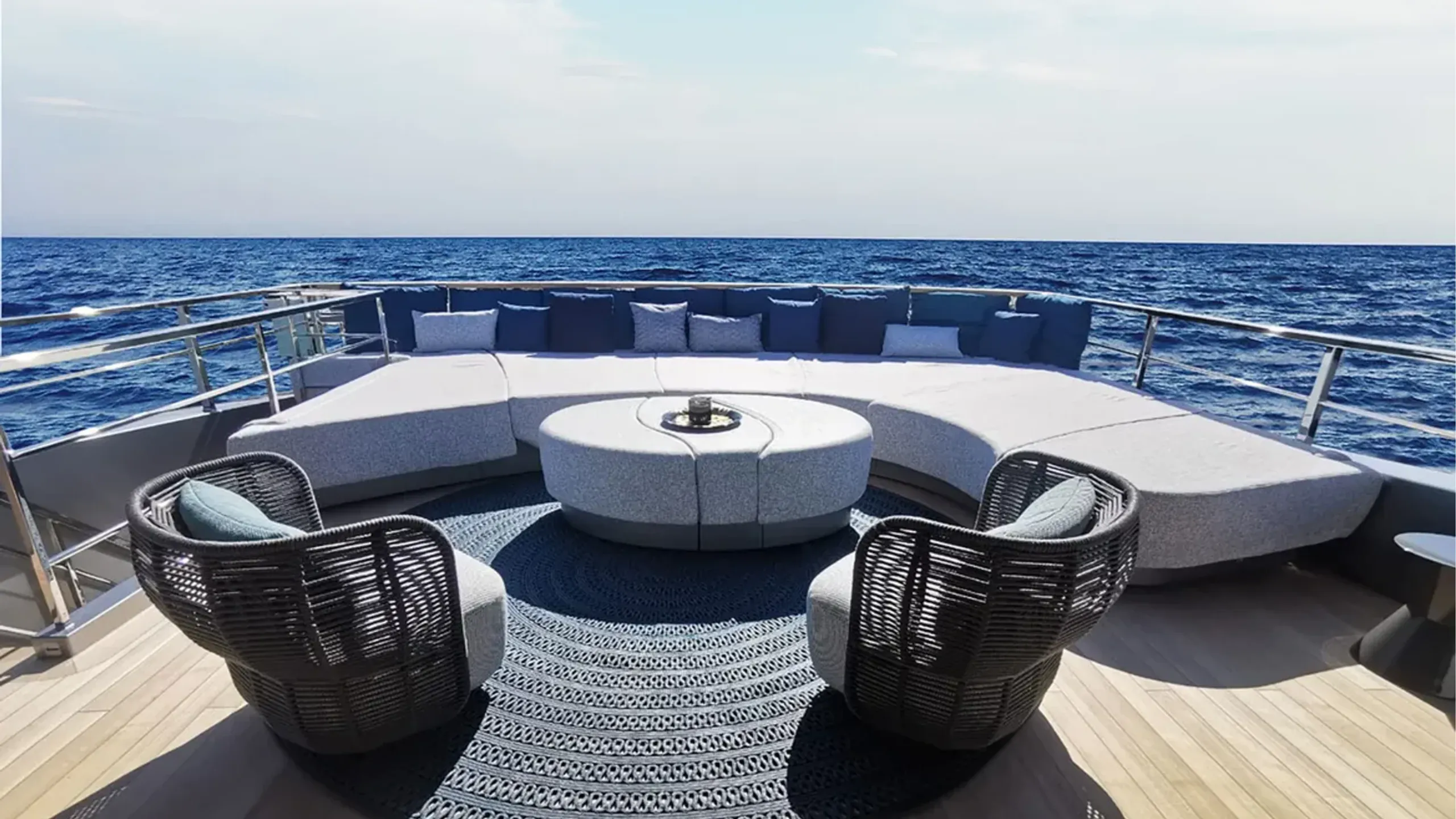 Sanlorenzo 44.5m (photograph 4)