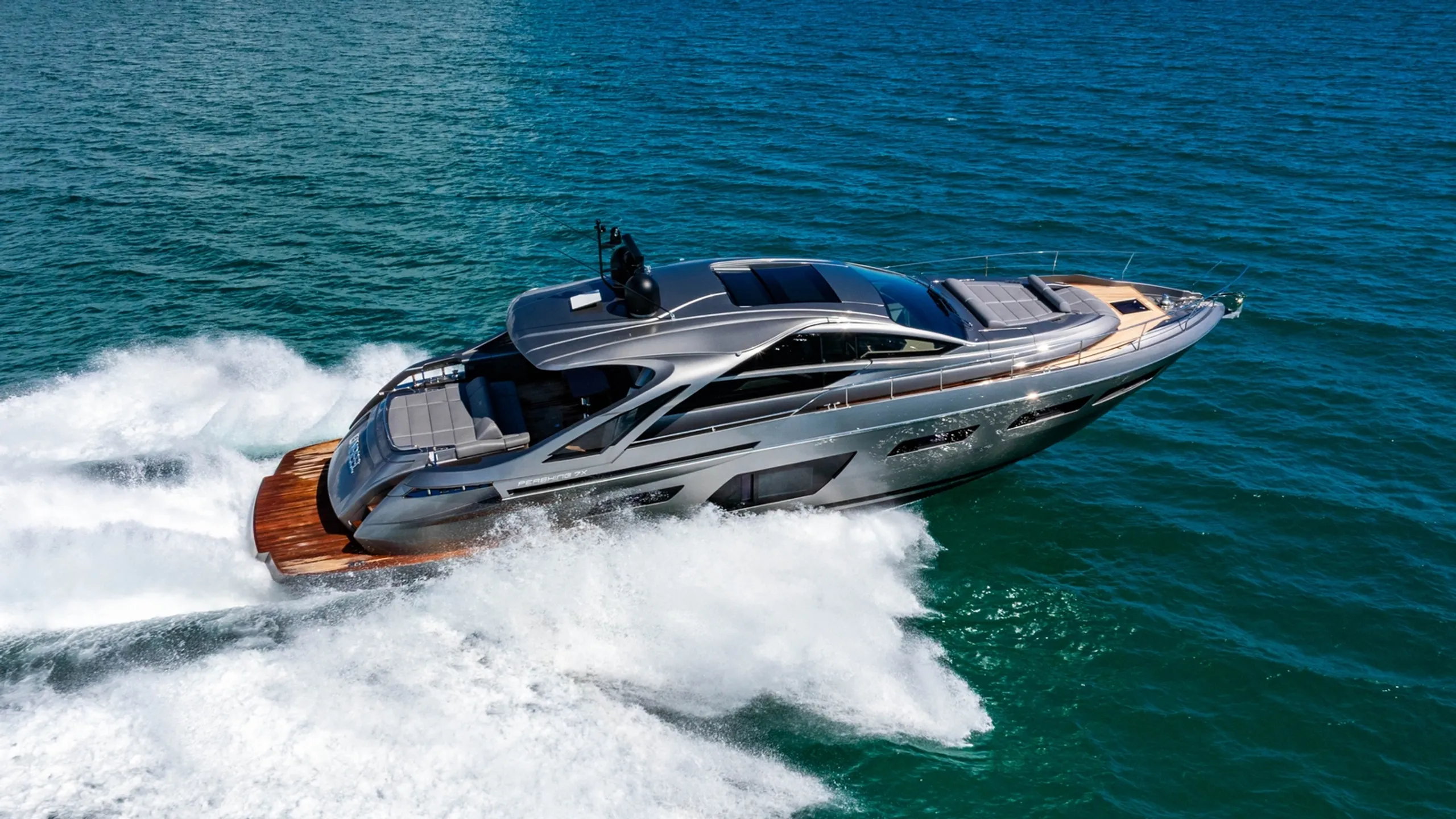 Pershing 21m - Photograph 2