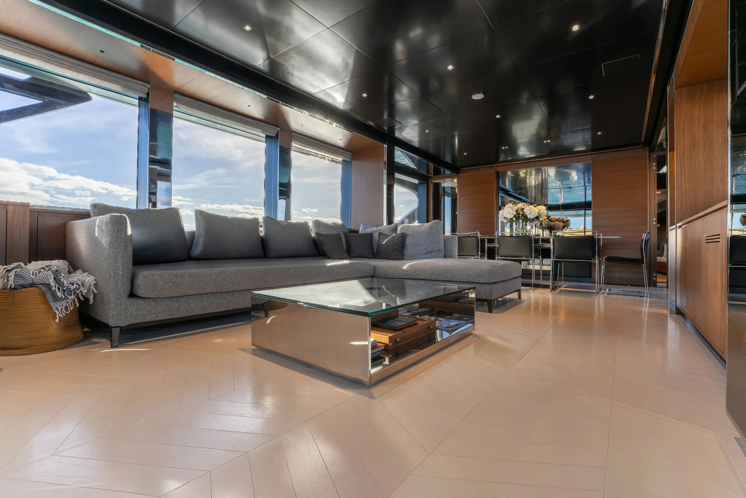 Riva 28m - Photograph 5