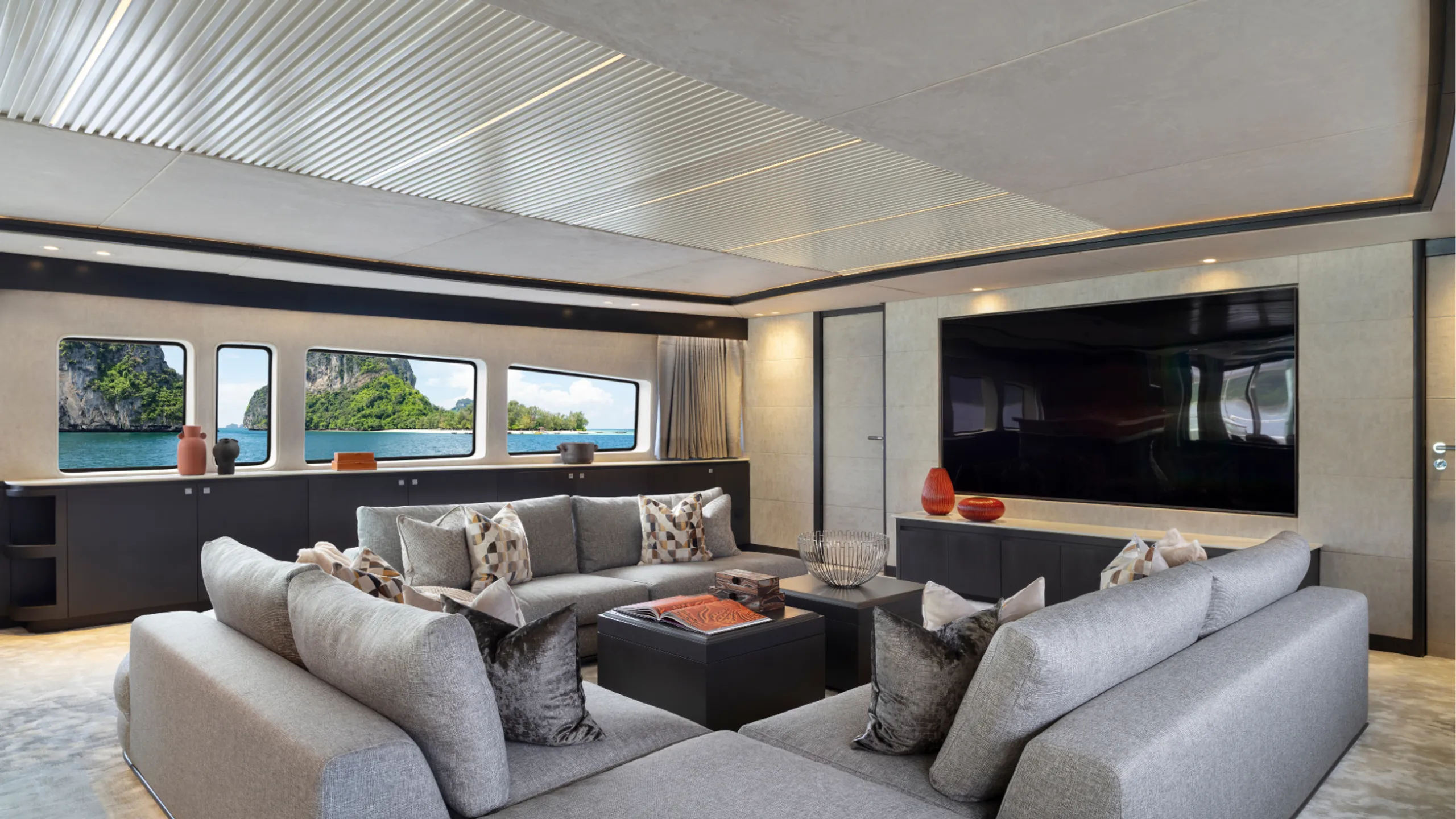 Astondoa 45.5m (photograph 10)