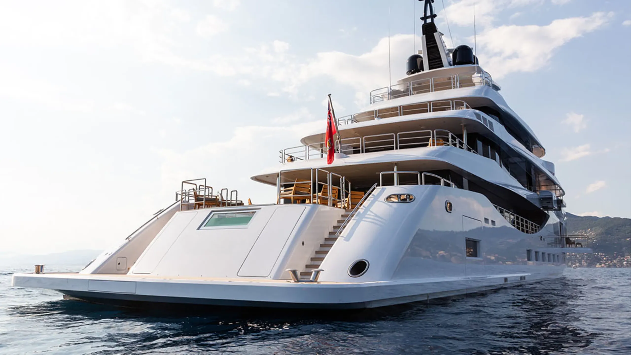 Benetti 70m (photograph 3)