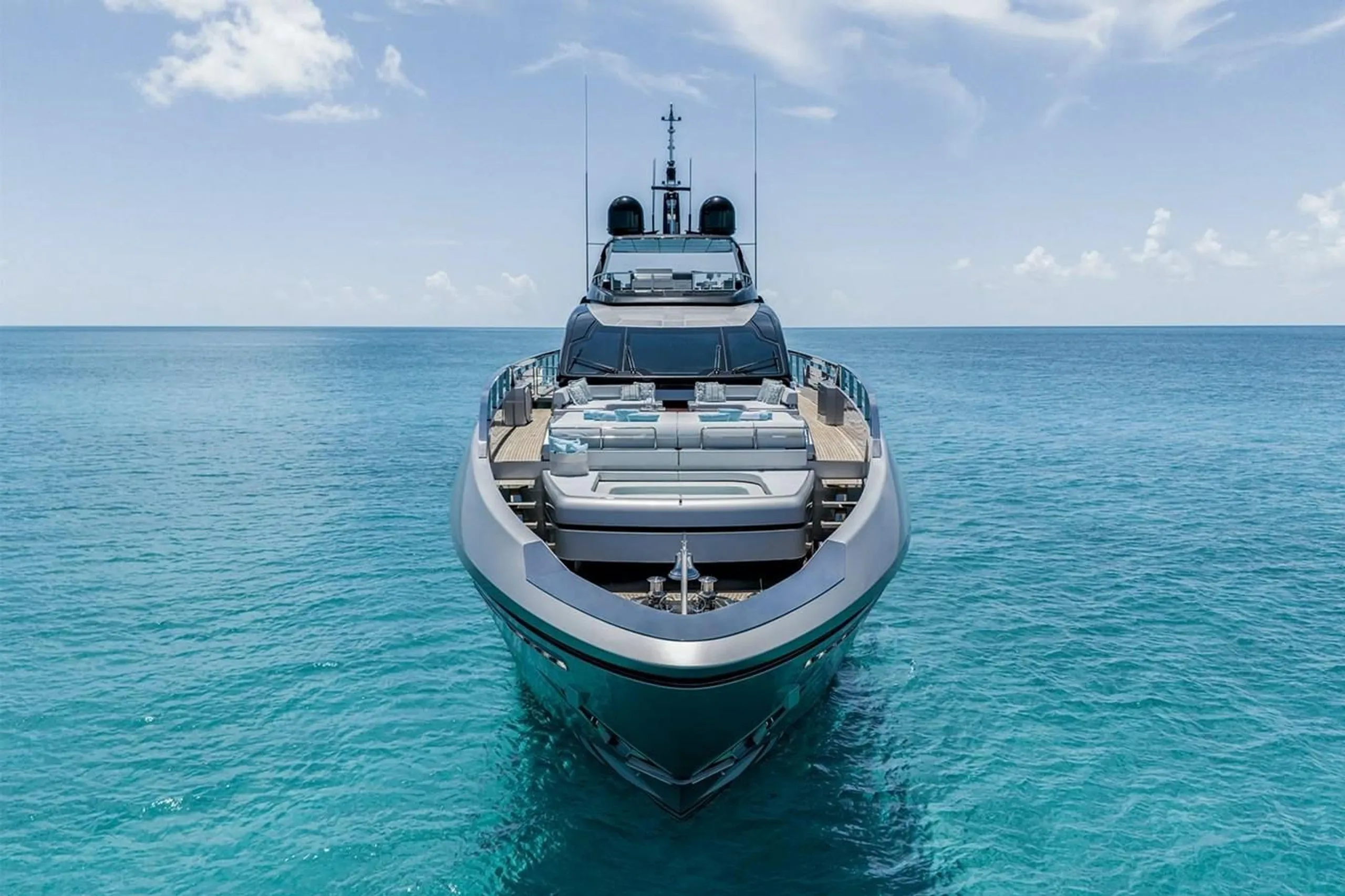 Riva 40m - Photograph 8
