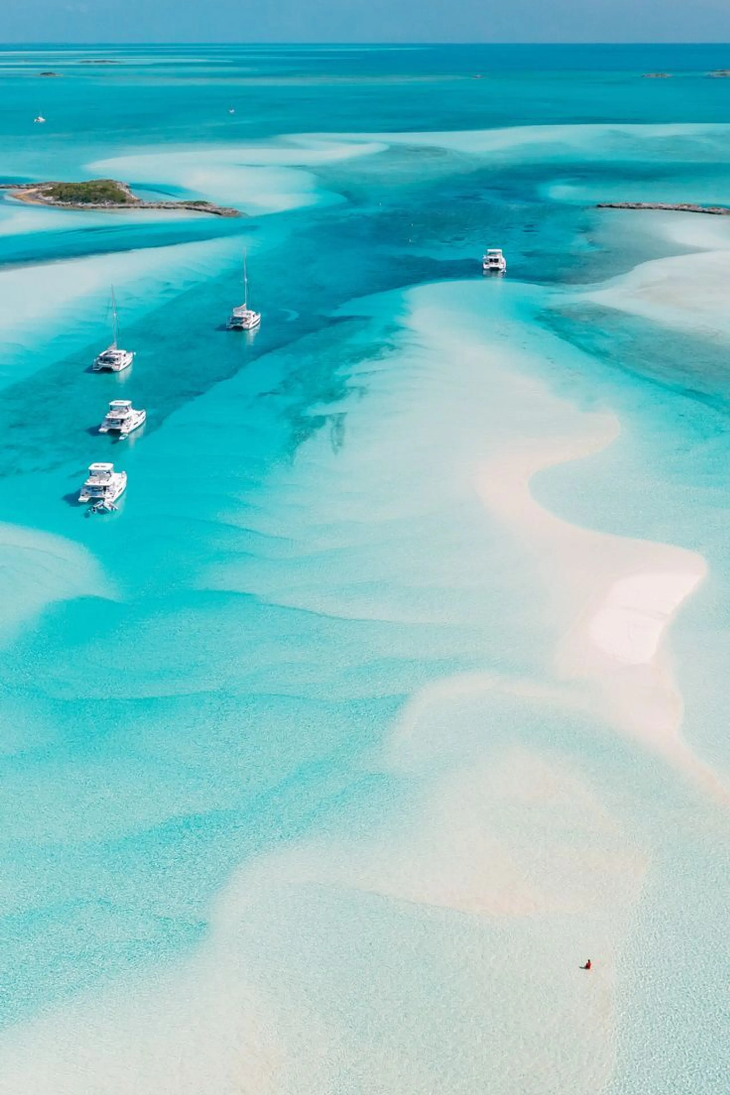 Bahamas. Yacht charter