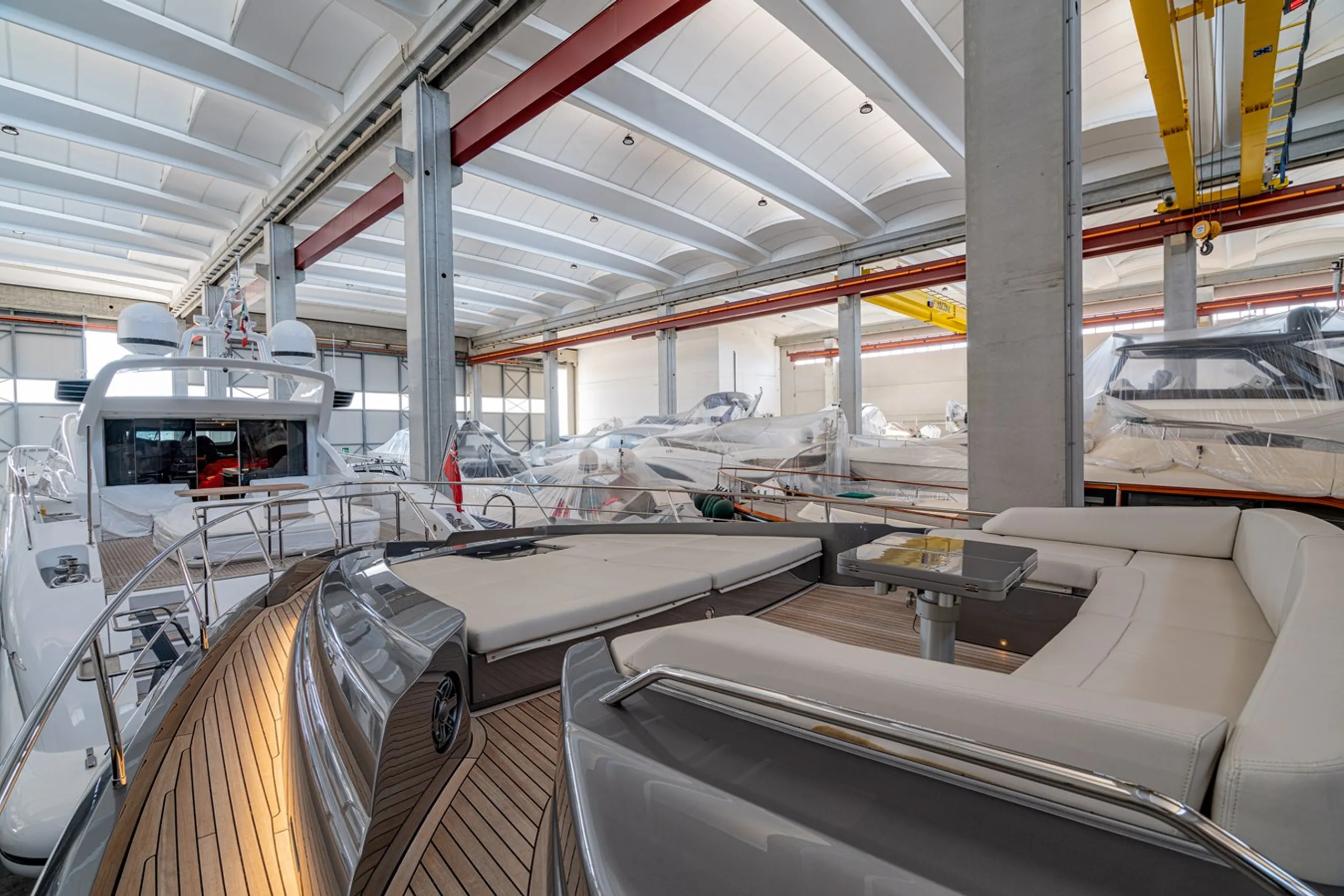 Pershing 26m - Photograph 8