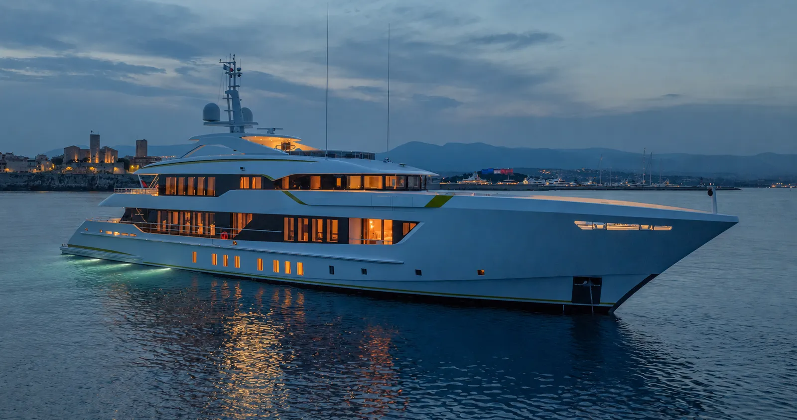Heesen 55 m, fotografia 1