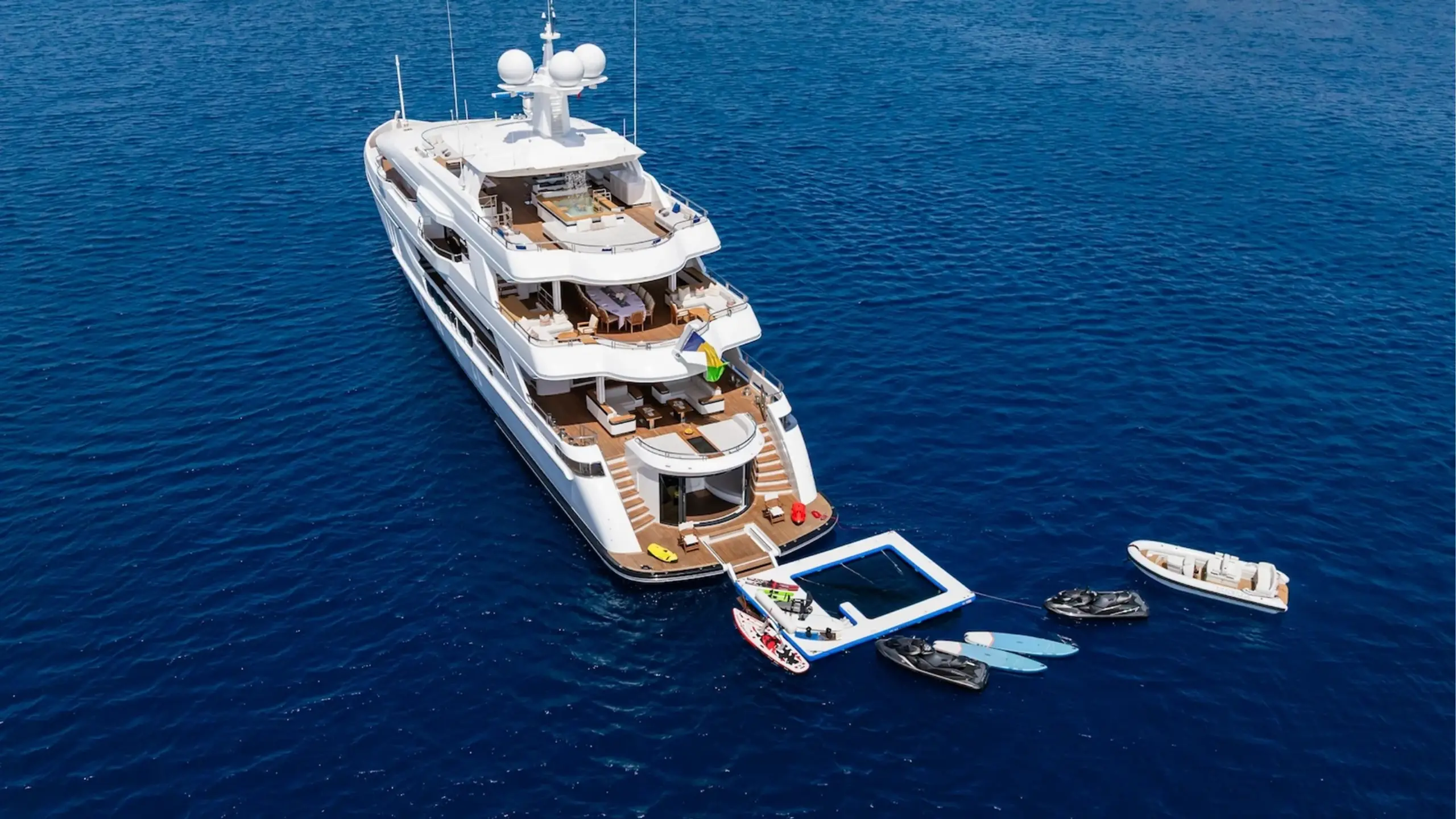 Cmb Yachts 48-metre at anchor