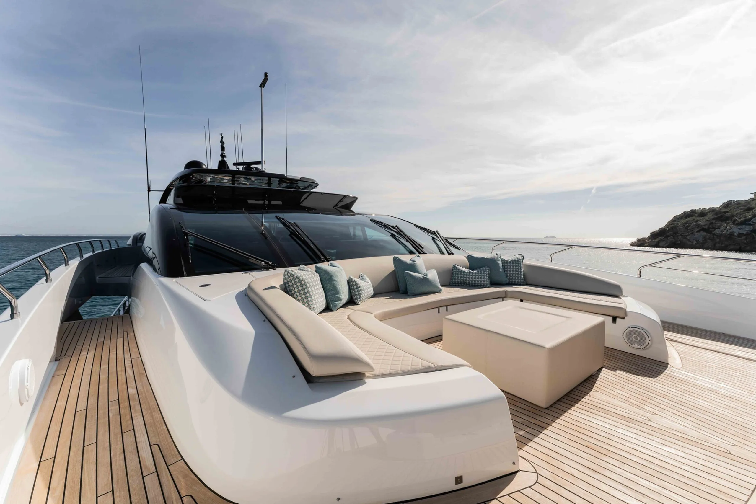 Riva 34m - Photograph 7