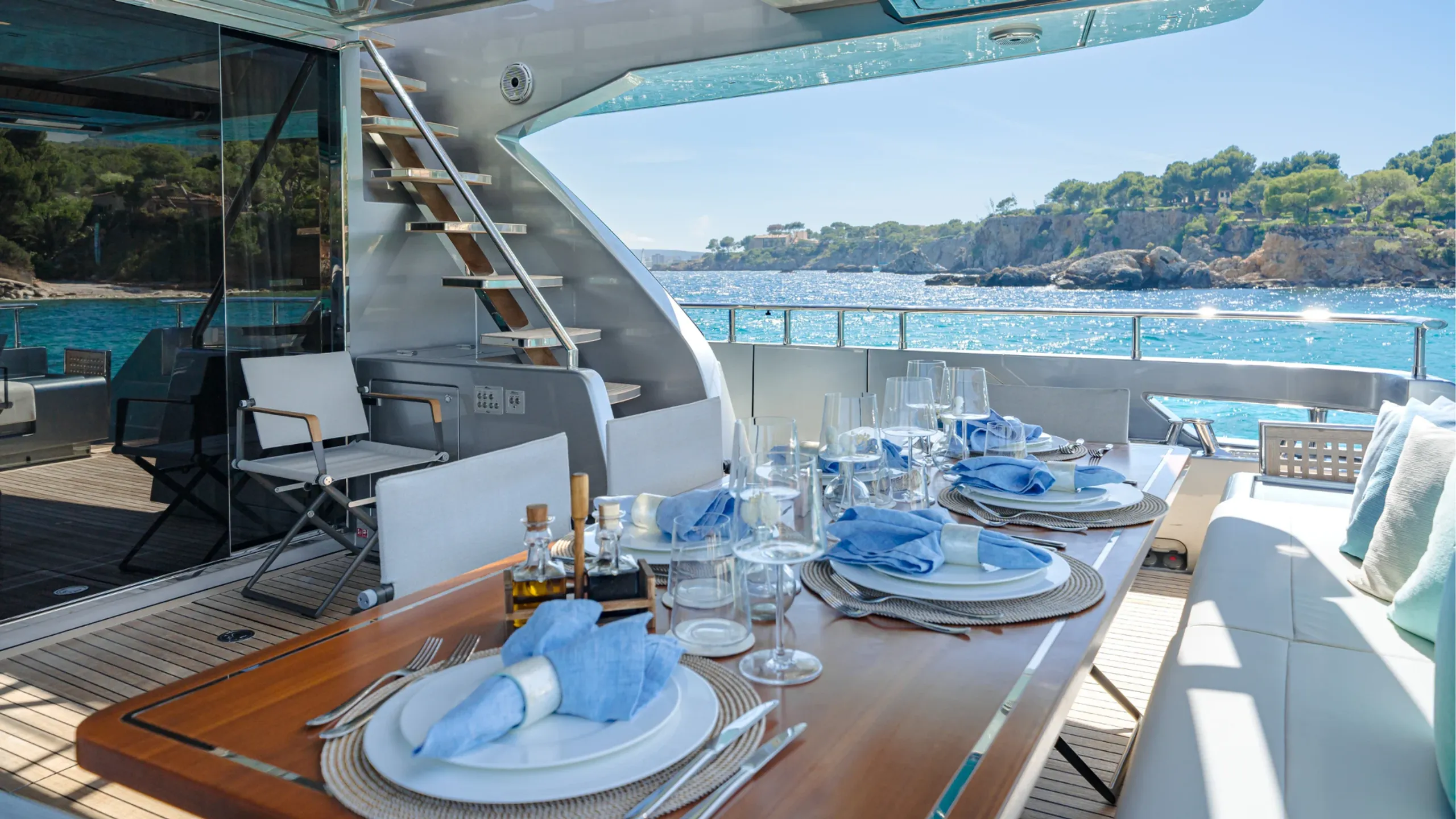 Riva 30m (photograph 11)