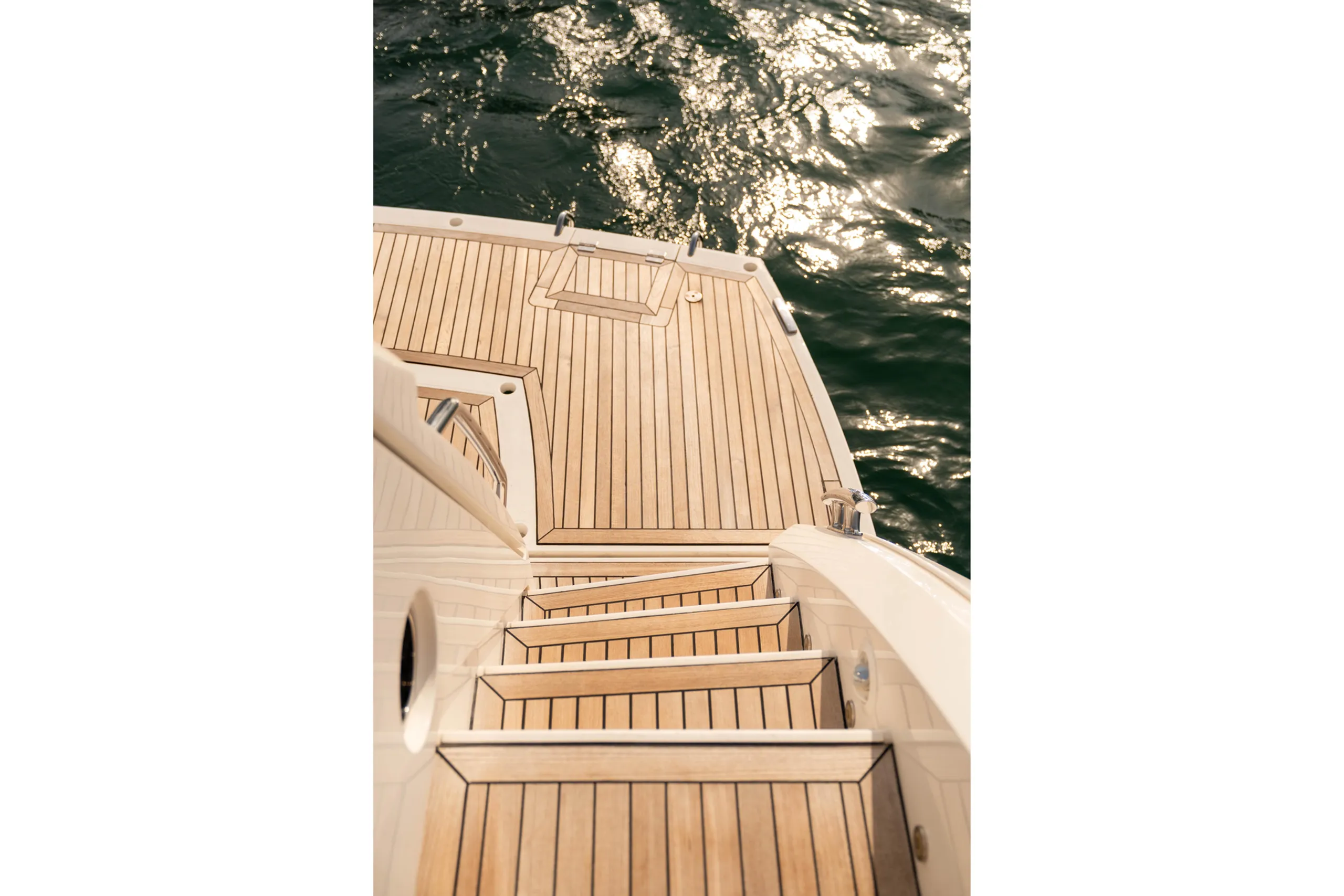 Sunseeker 22m - Photograph 5