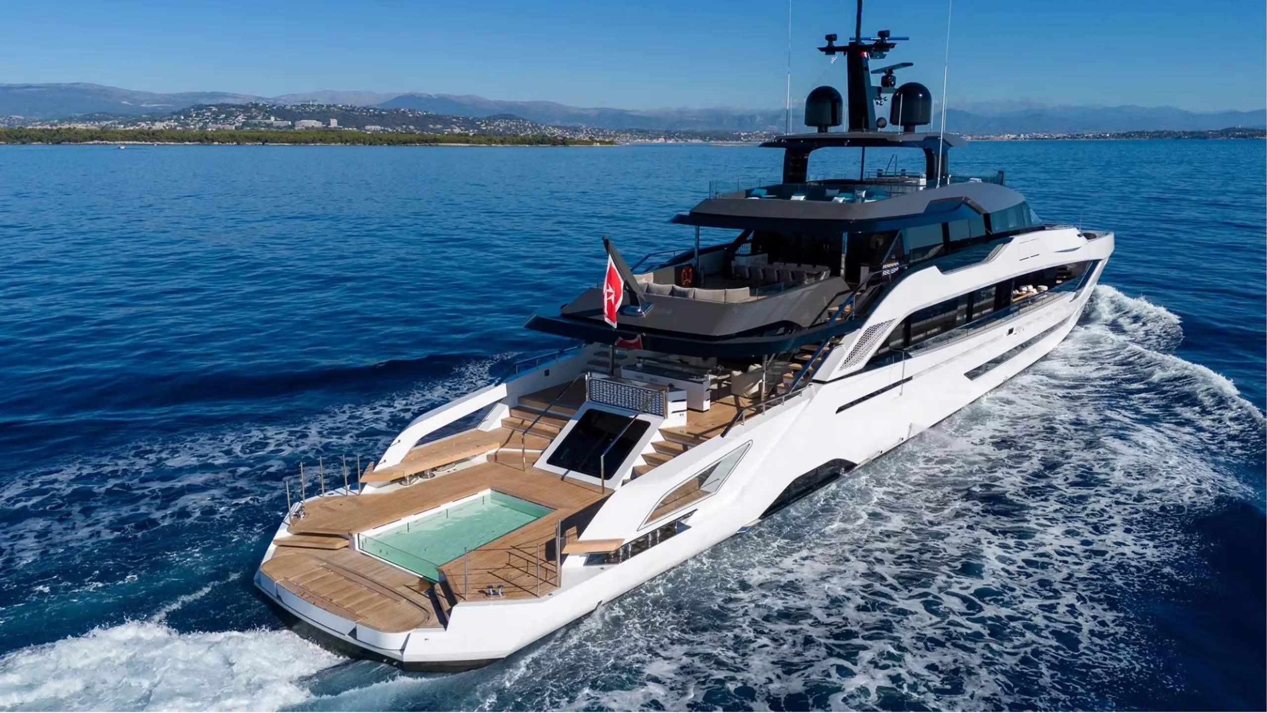 Tankoa Yachts 55m (photograph 3)