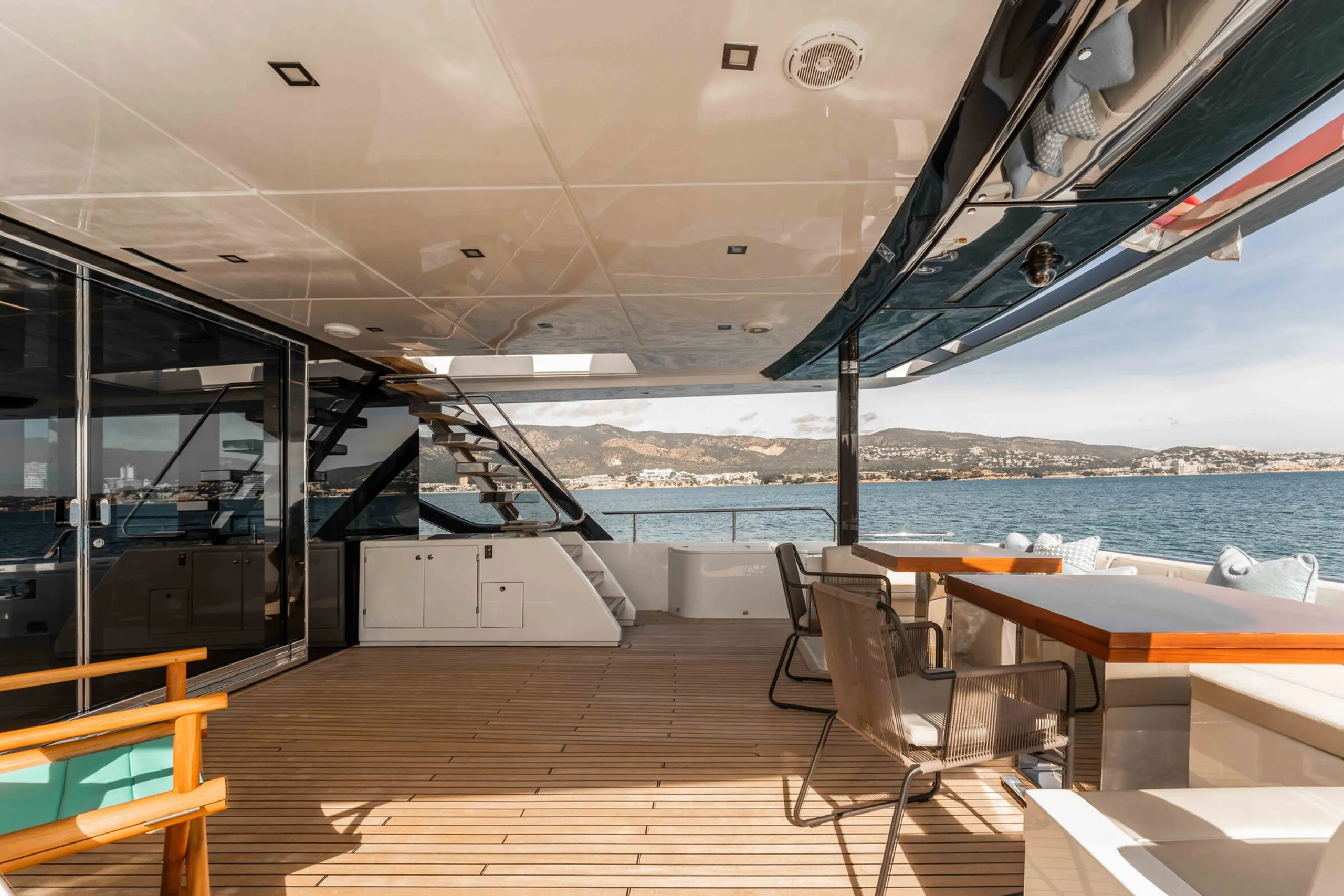 Riva 34m - Photograph 9