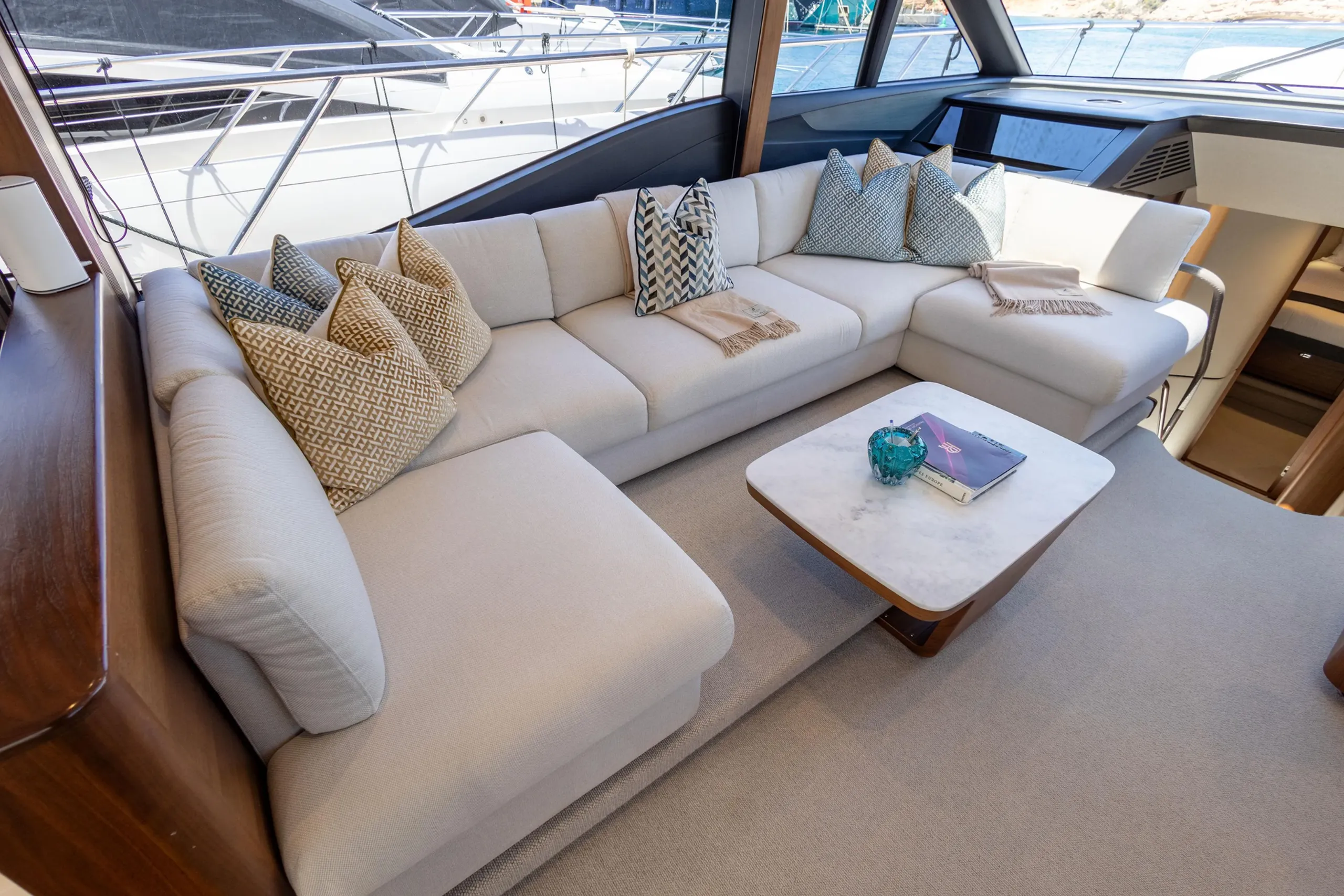 Princess Yachts 20m - Photograph 2