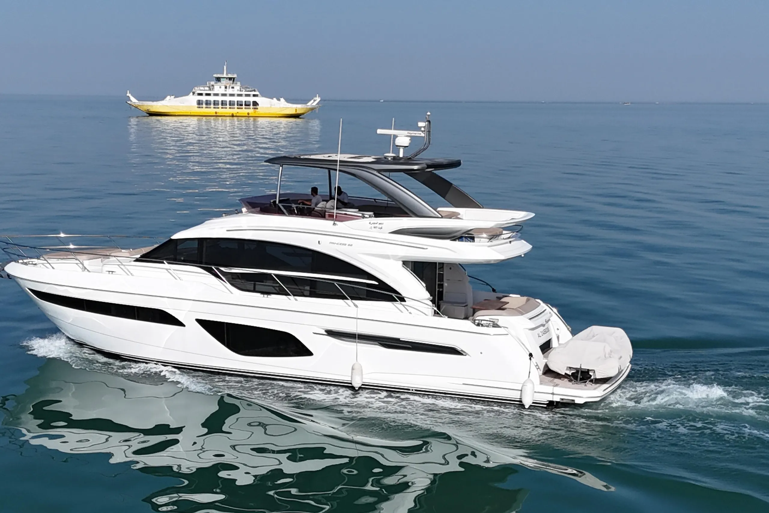 Princess Yachts 19m - Photograph 2