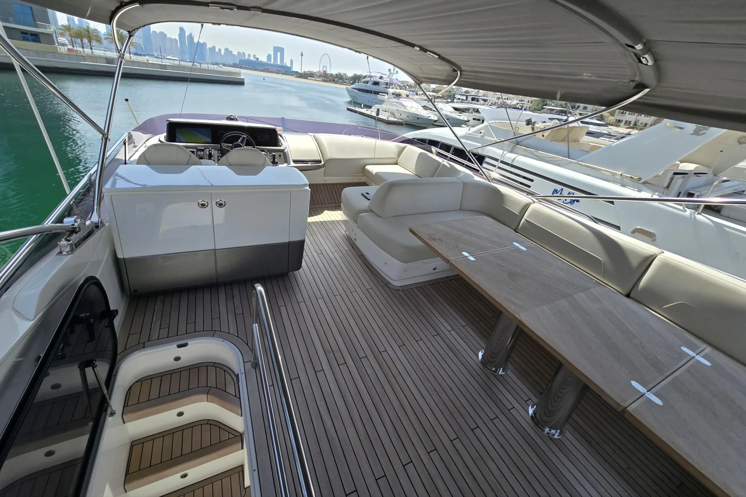 Princess Yachts 18m - Photograph 5