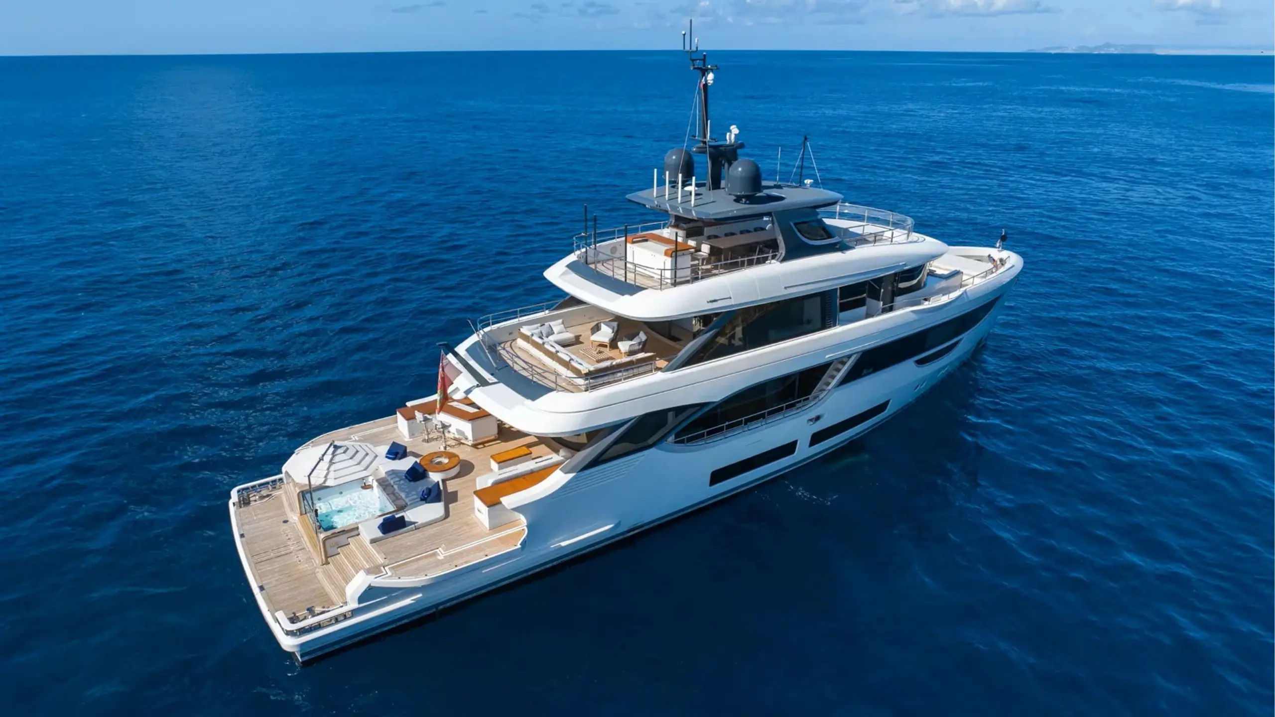Benetti 34-metre at anchor