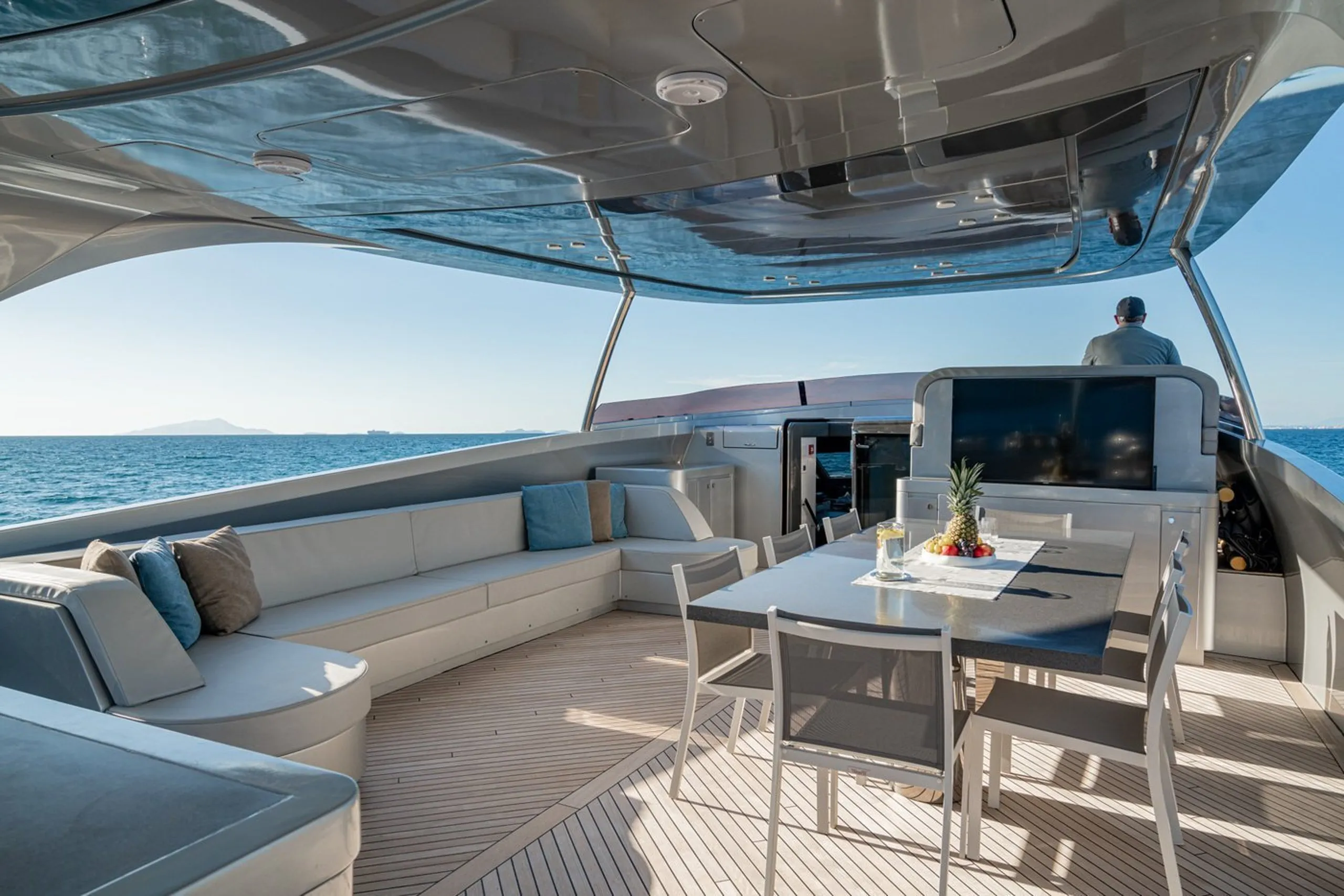 Maiora 36m (photograph 5)