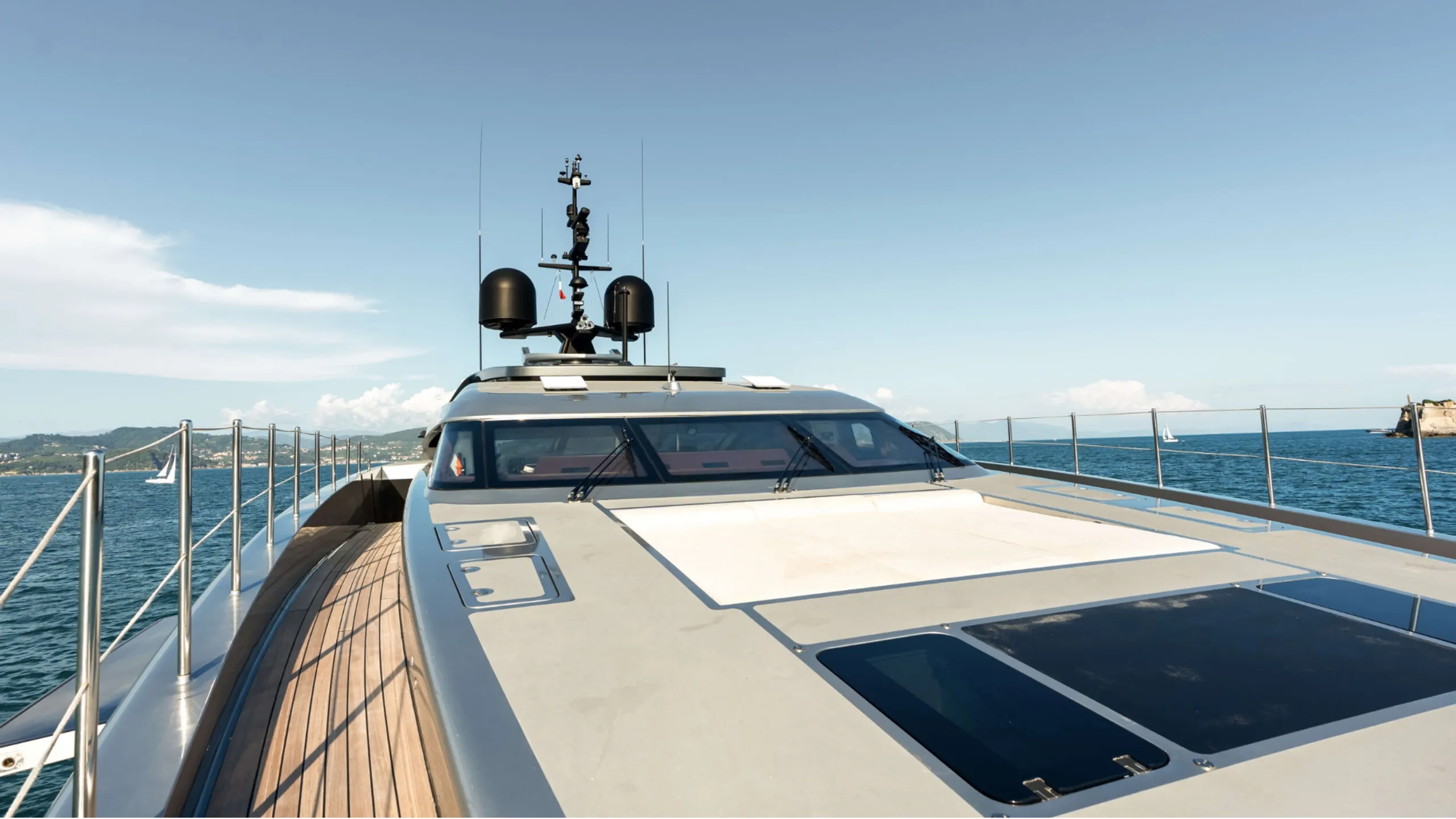 Sanlorenzo 40m - Photograph 4