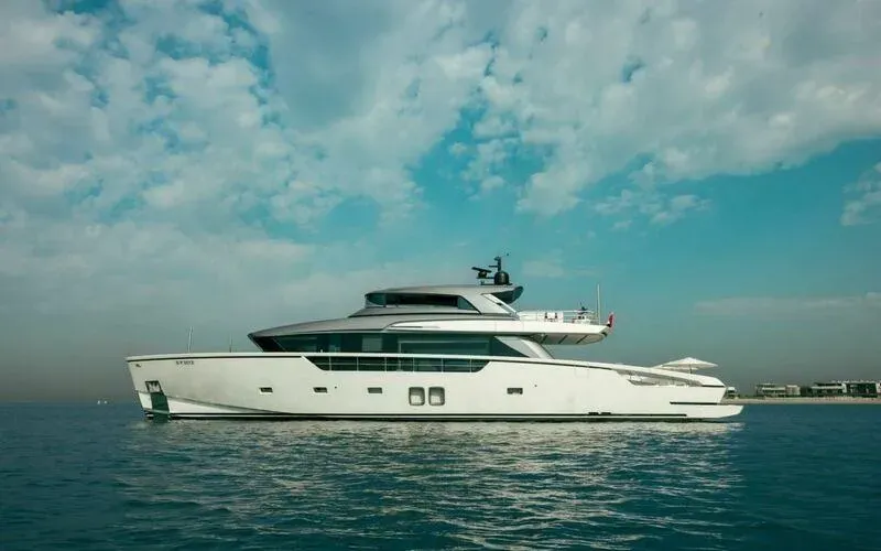 Sanlorenzo 27m - Photograph 1