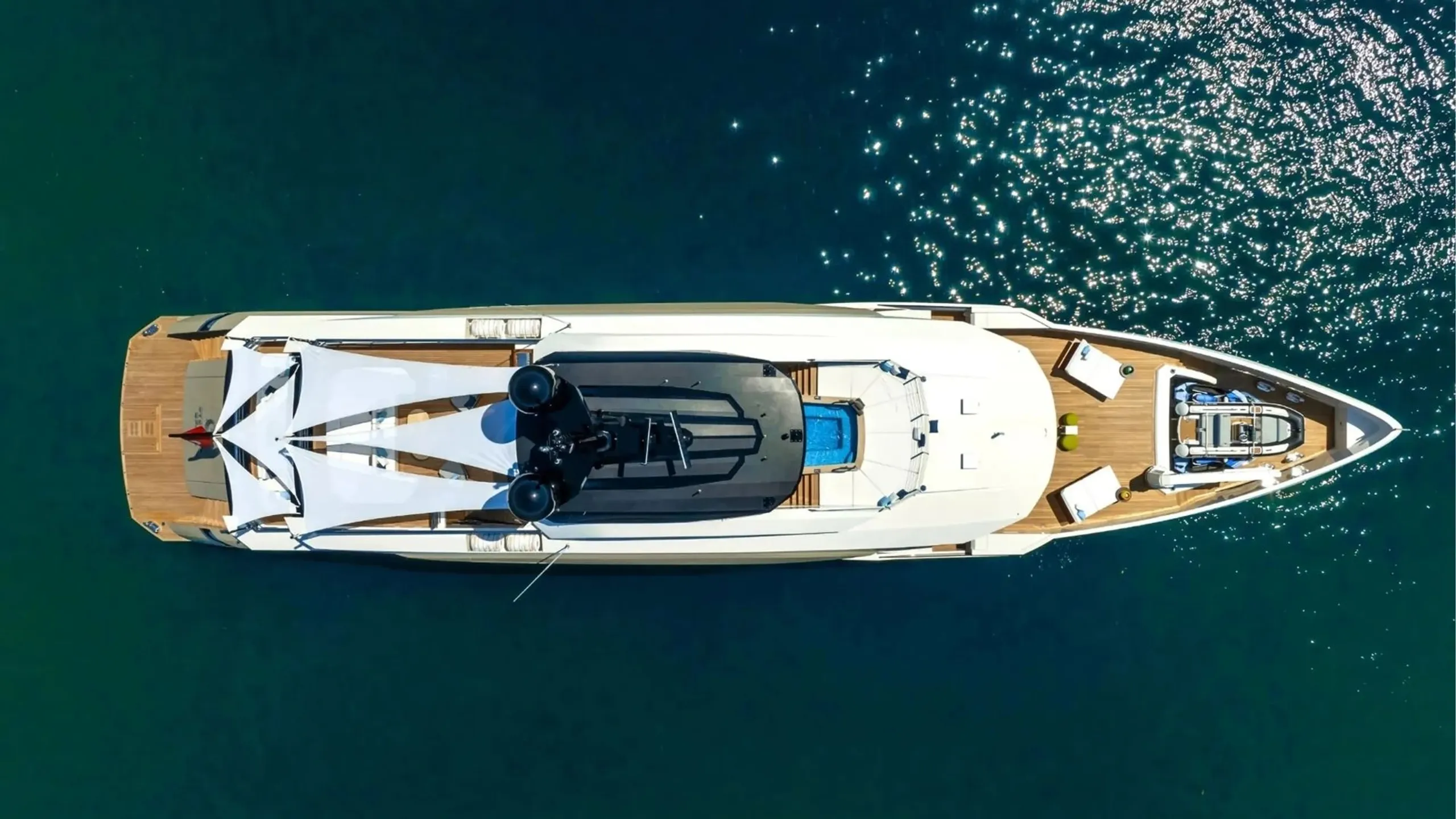 Bilgin 50m, exterior detail.