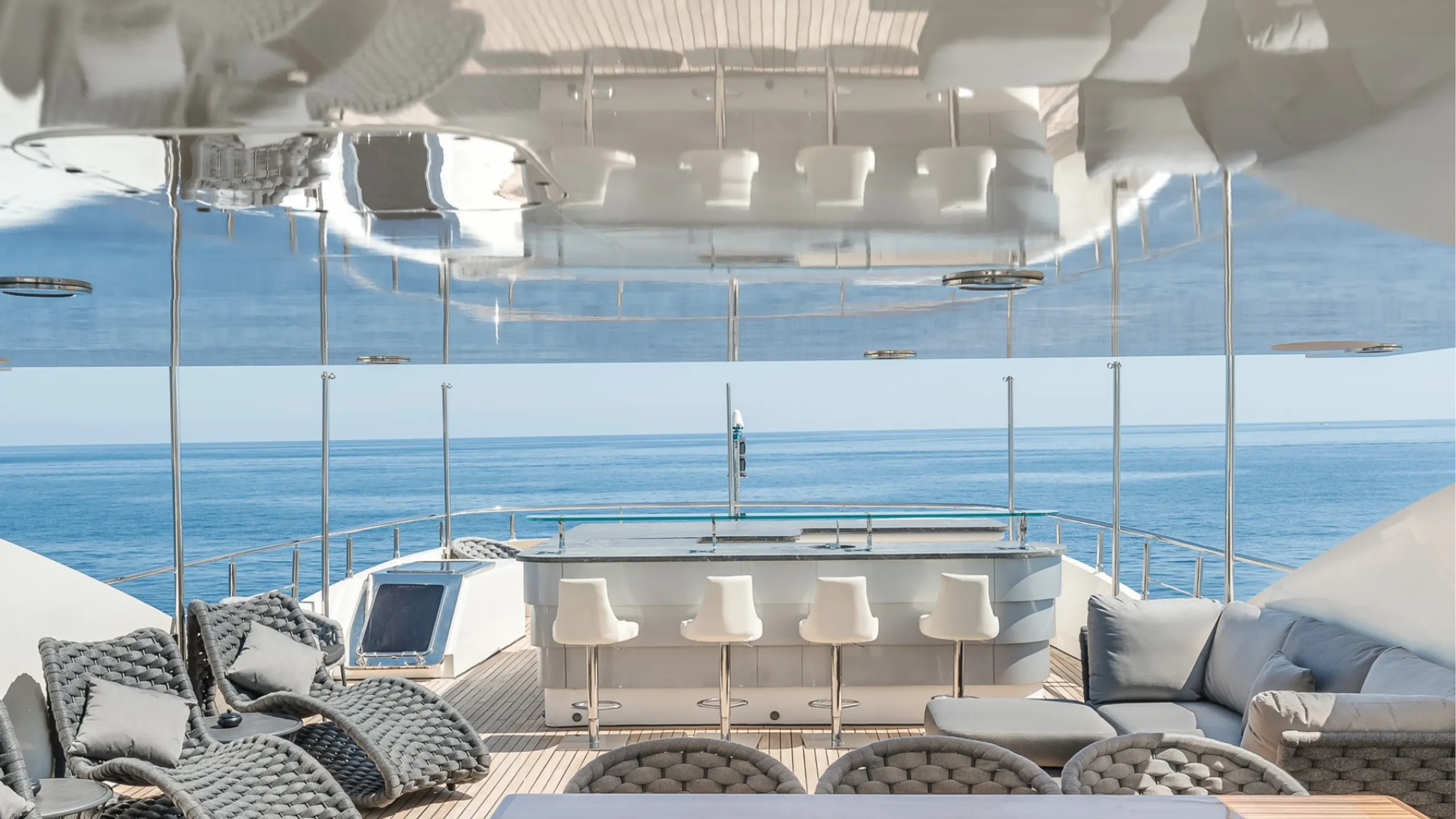 Astondoa 45.5m (photograph 7)