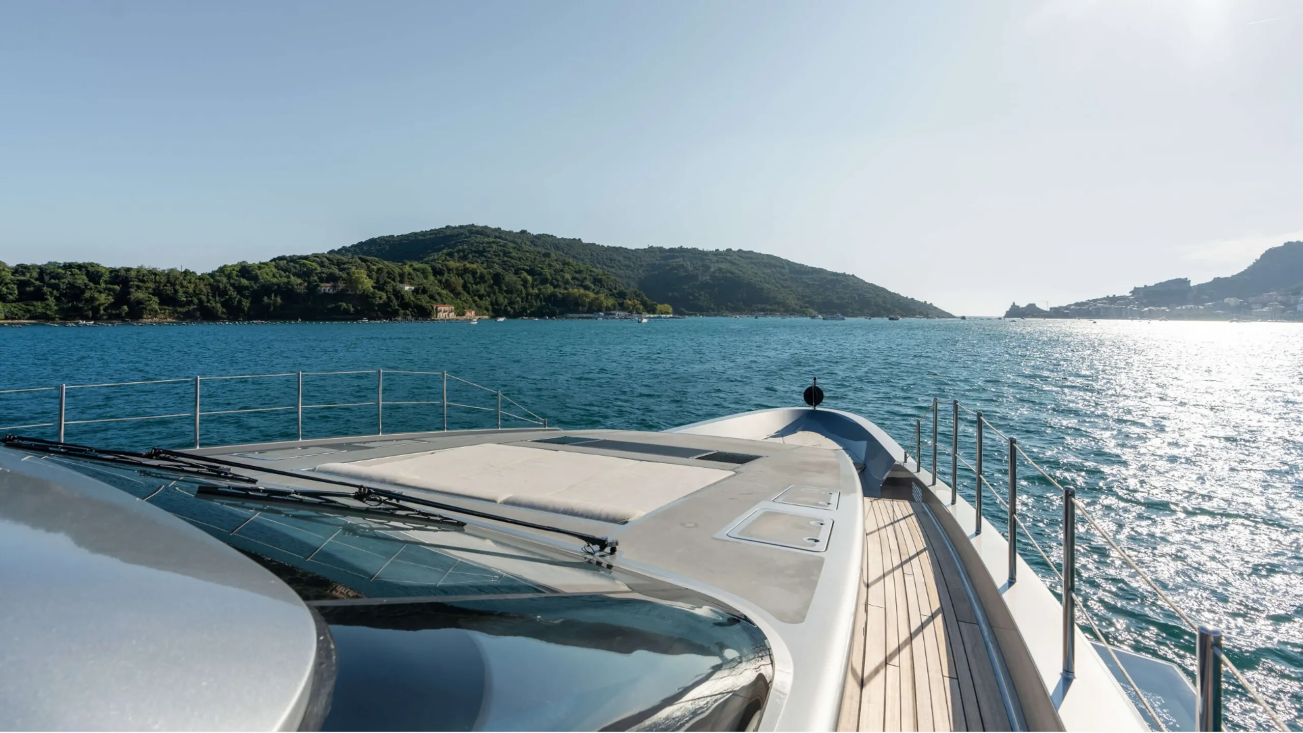 Sanlorenzo 40m - Photograph 3