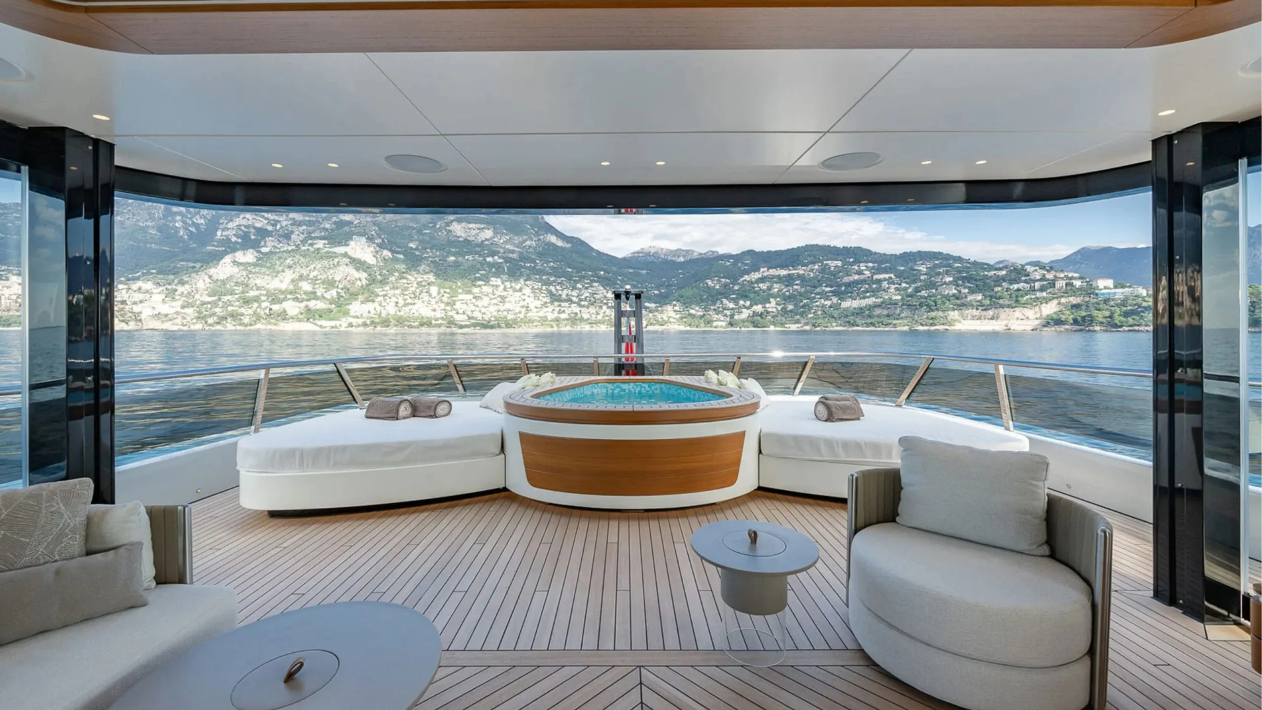 Mengi Yay 47.5m (photograph 10)