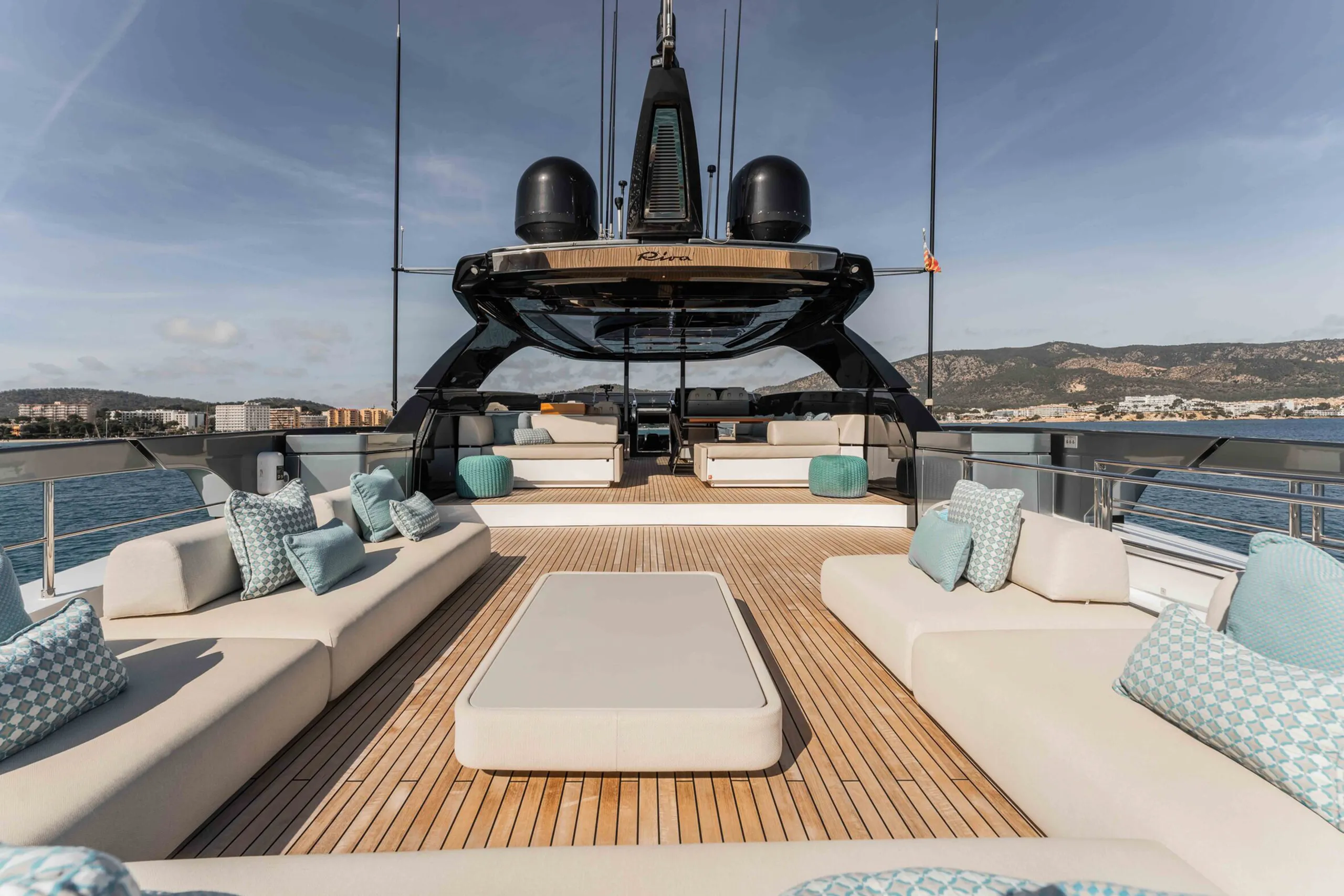 Riva 34m - Photograph 5