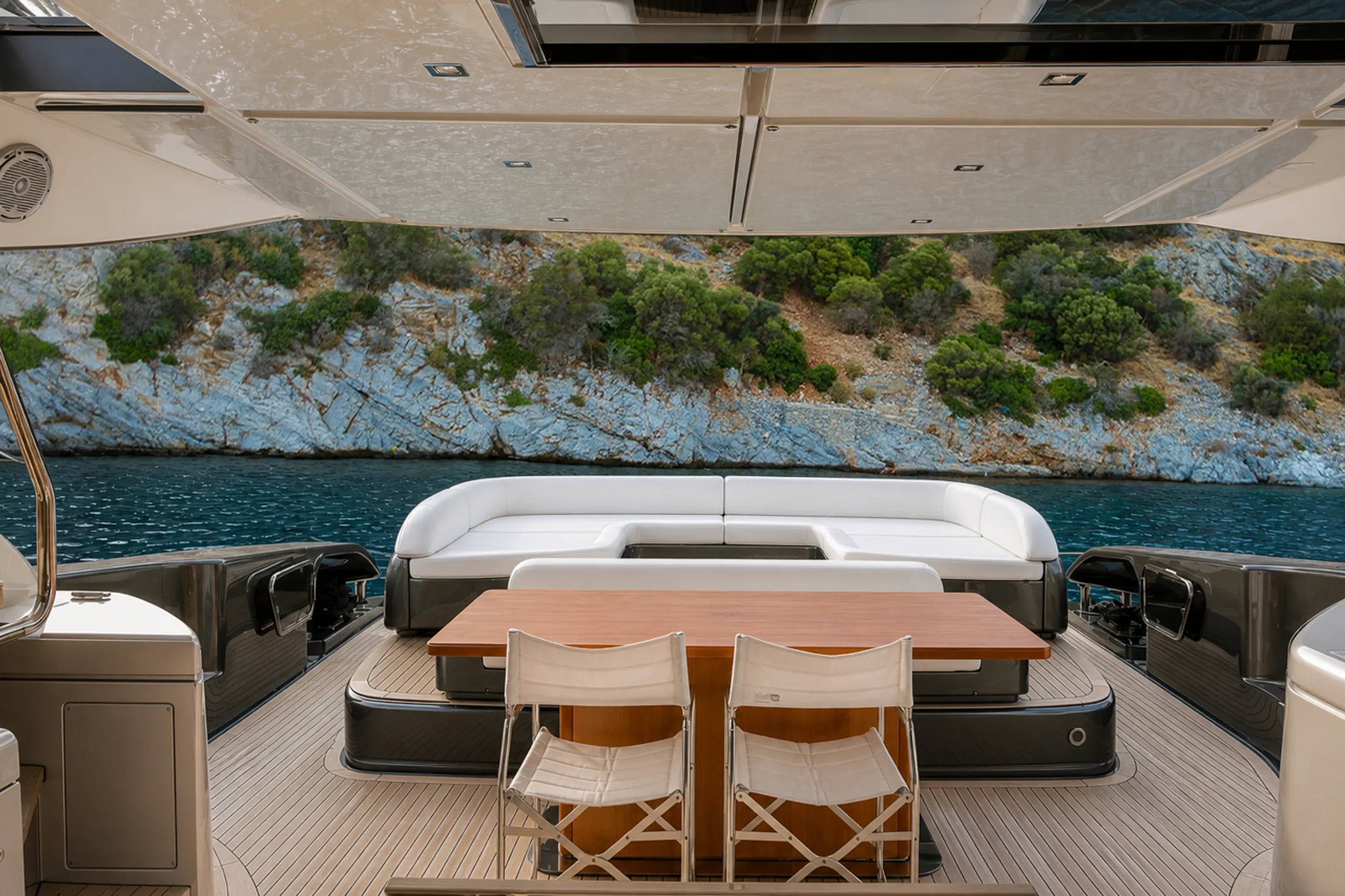 Riva 27m - Photograph 3