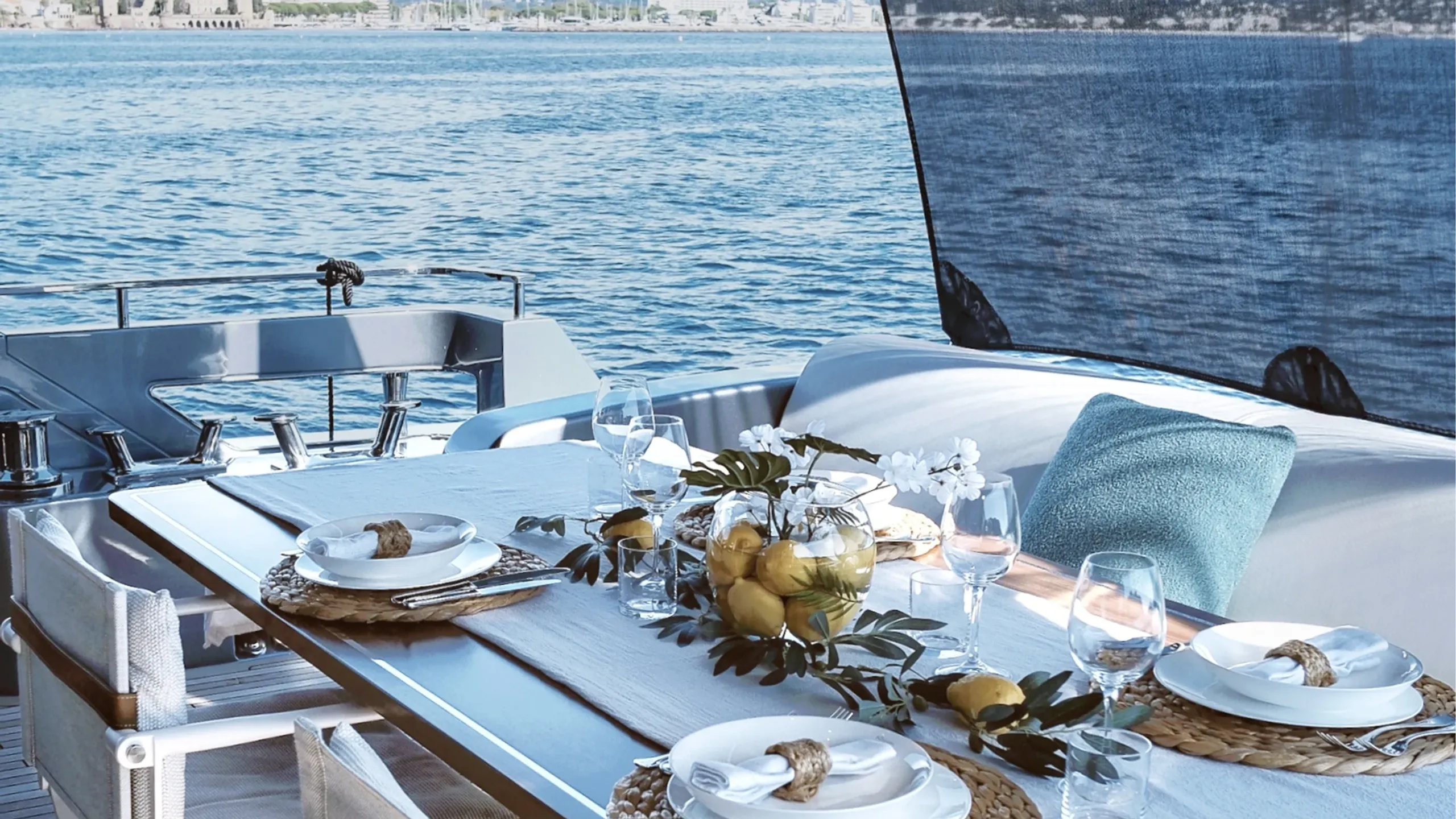 Riva 30.34m (photograph 1)
