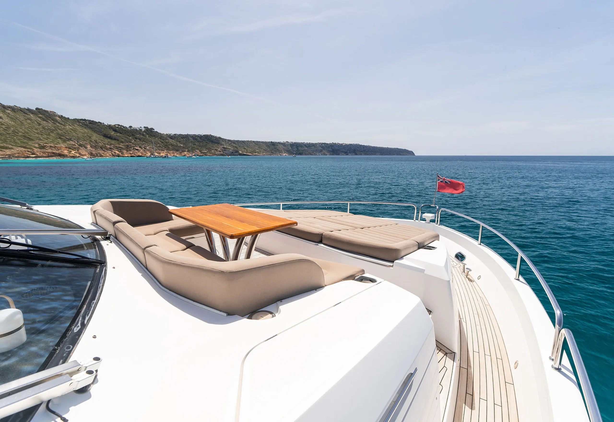 Sunseeker 26m - Photograph 9