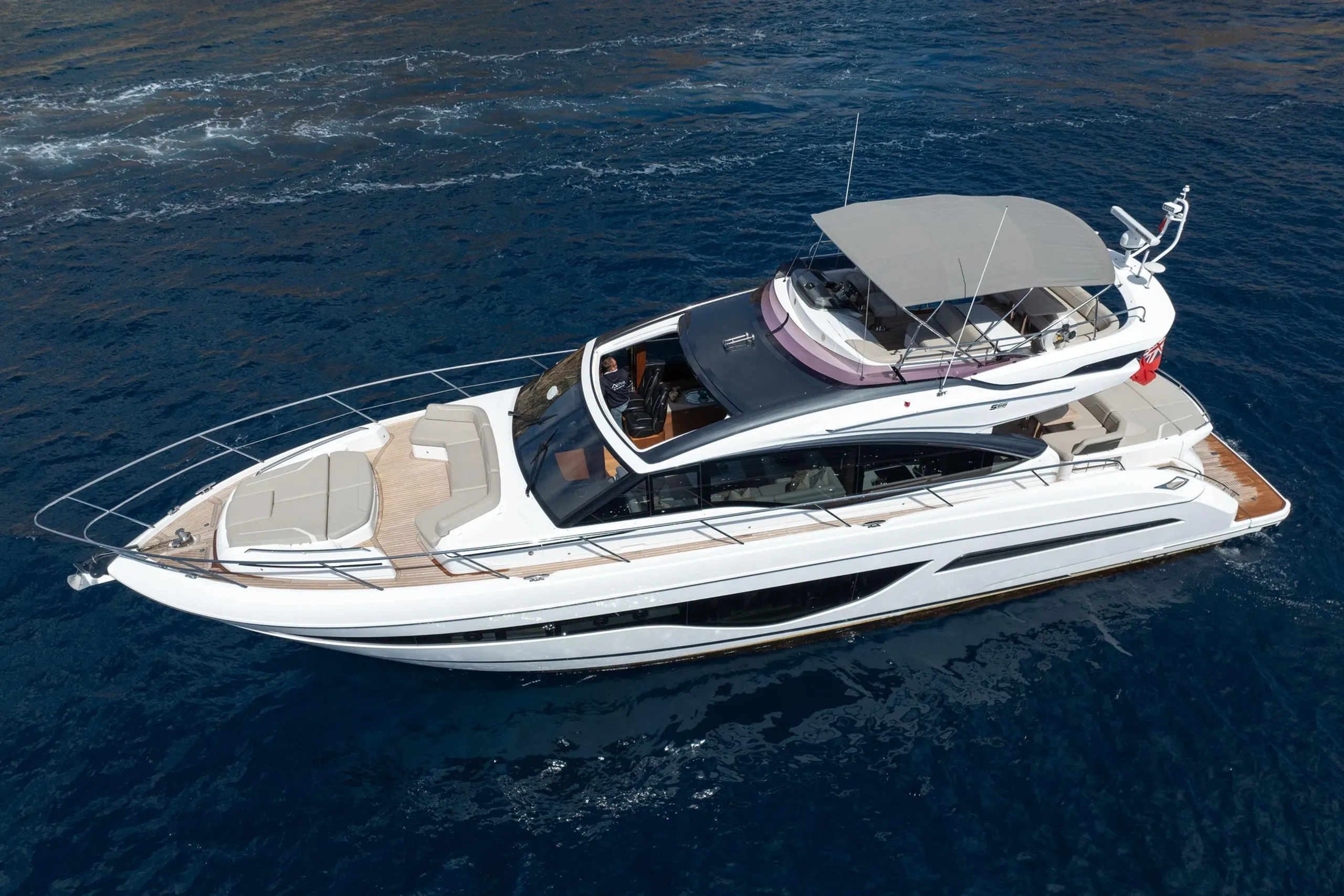 Princess Yachts 20m - Photograph 6