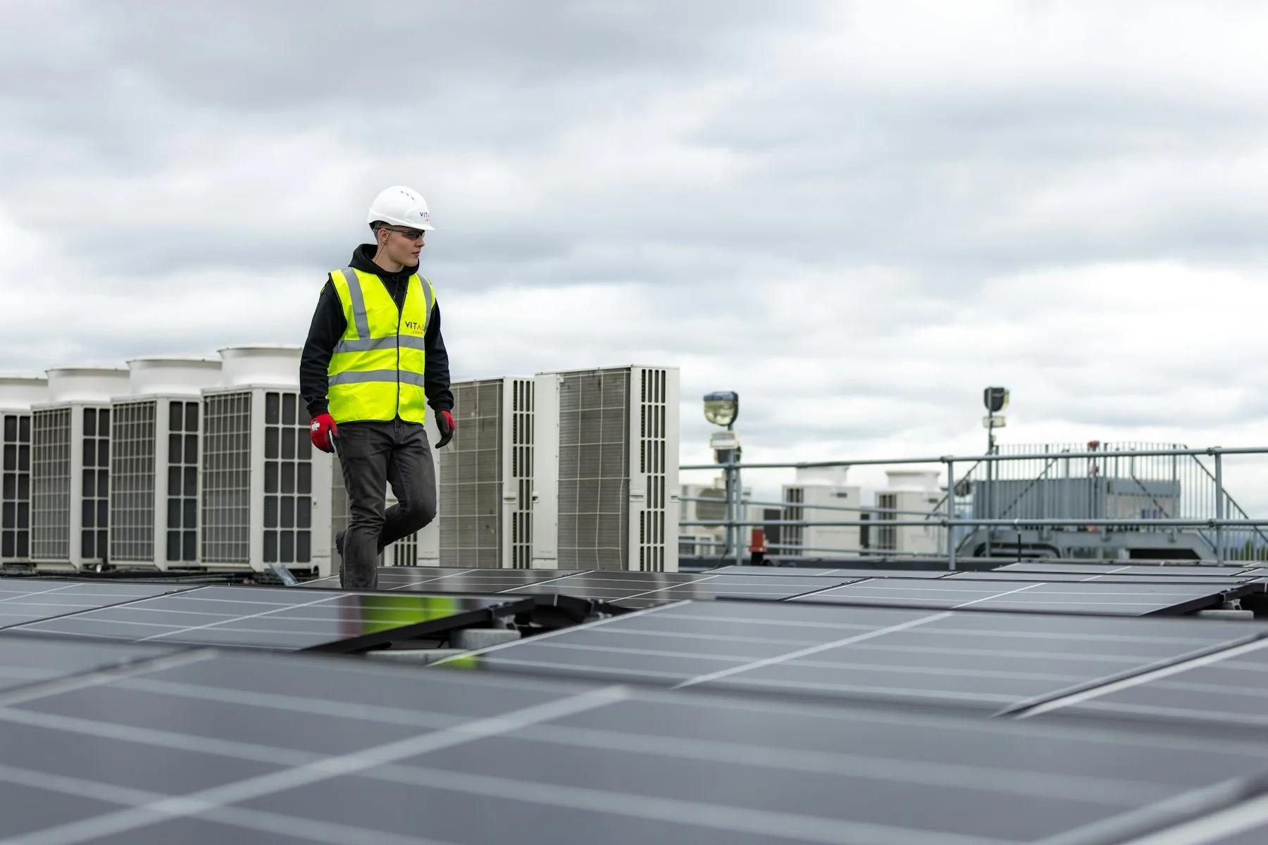 HVAC Maintenance vs. Replacement: The Page Customers Need