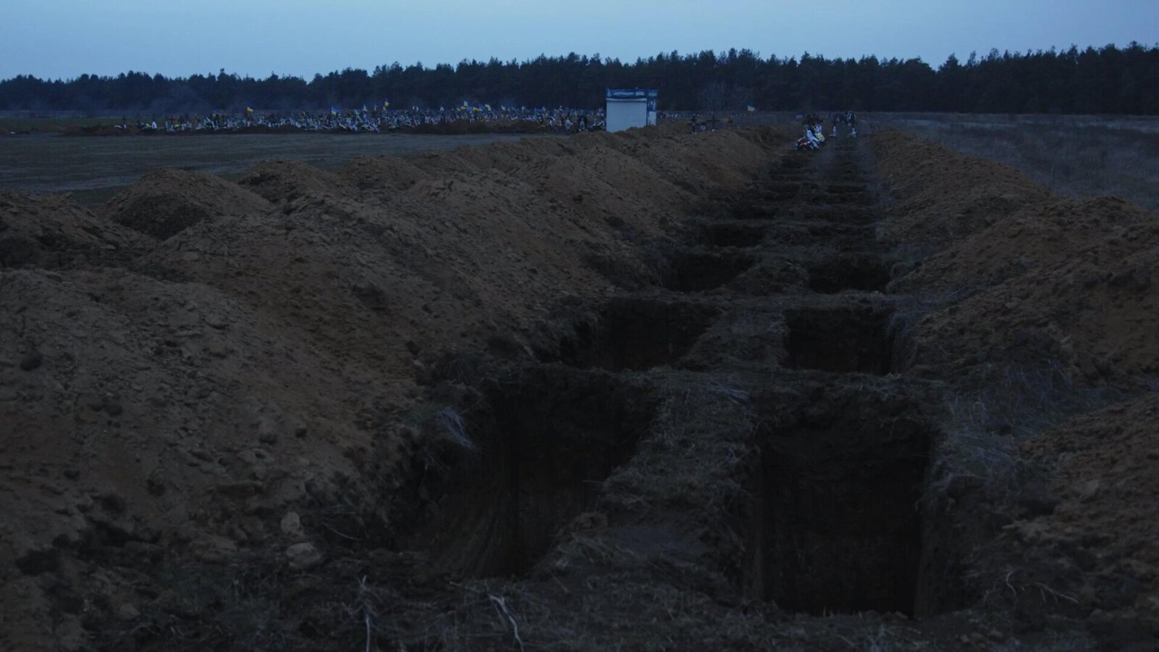 Songs of Slow Burning Earth фильмінен кадр