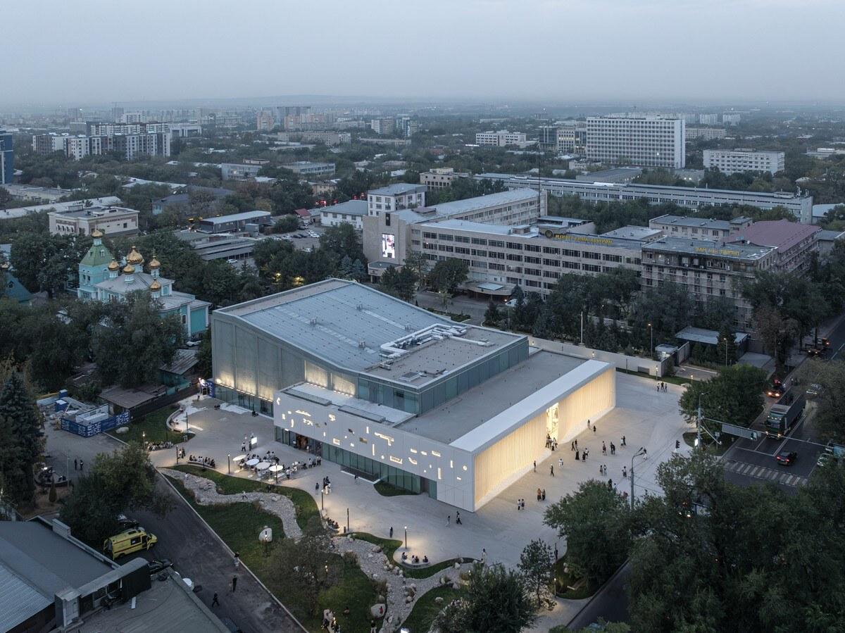 Tselinny орталығының негізгі залы