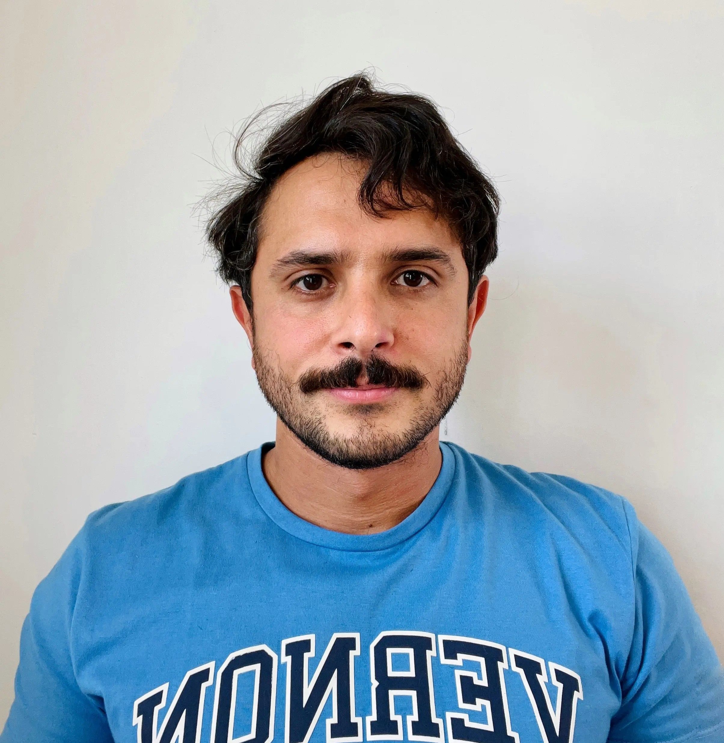 Headshot of Agustin Rivera