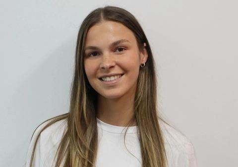 Headshot of Erin Hanson, SEO Specialist